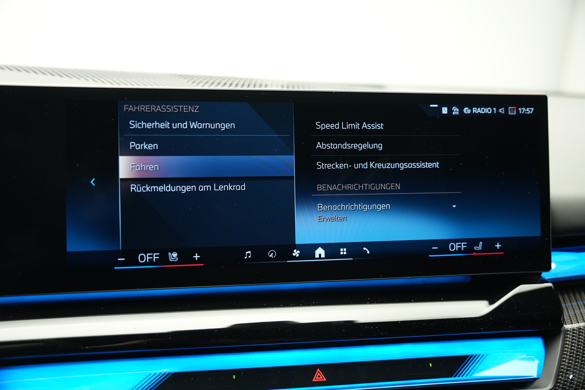 BMW 520d xDrive 48V M Sport Steptronic *Carbon* *Harman/Kardon* *Werksgarantie*-image-37