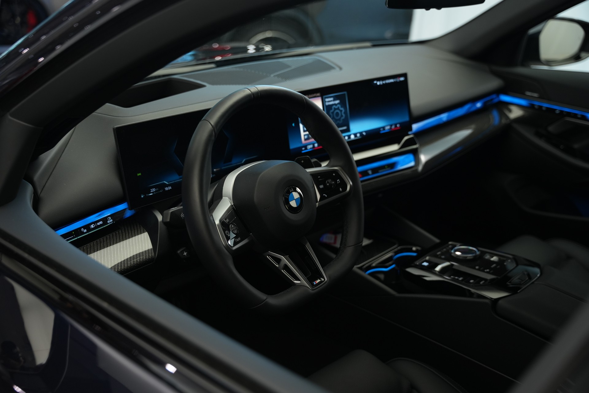 BMW 520d xDrive 48V M Sport Steptronic *Carbon* *Harman/Kardon* *Werksgarantie*-image-41