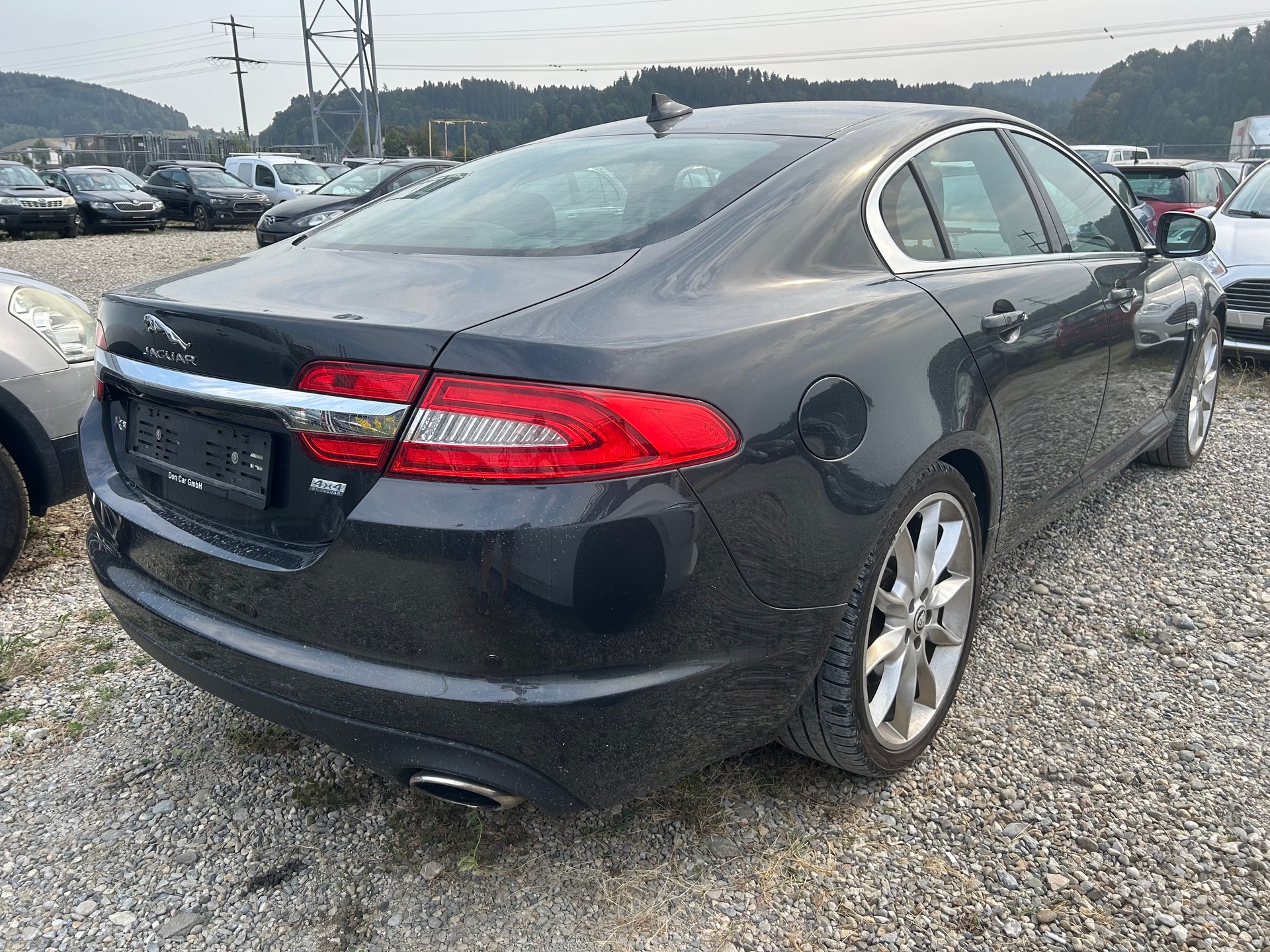JAGUAR XF 3.0 V6 S/C Premium Luxury 4x4-image-3
