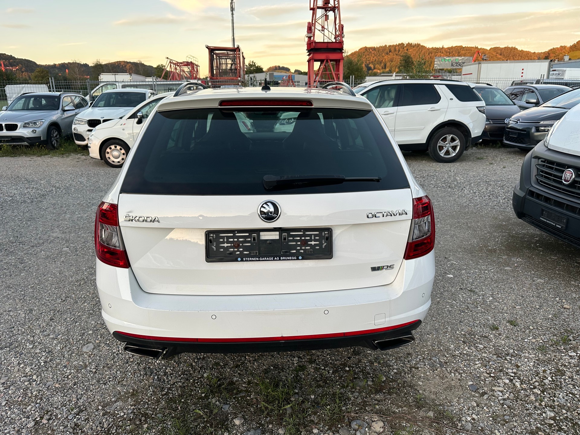 SKODA Octavia Combi 2.0 TSI RS DSG-image-4