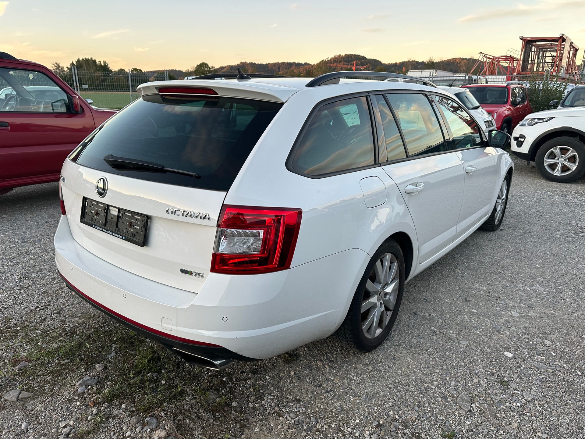 SKODA Octavia Combi 2.0 TSI RS DSG-image-3