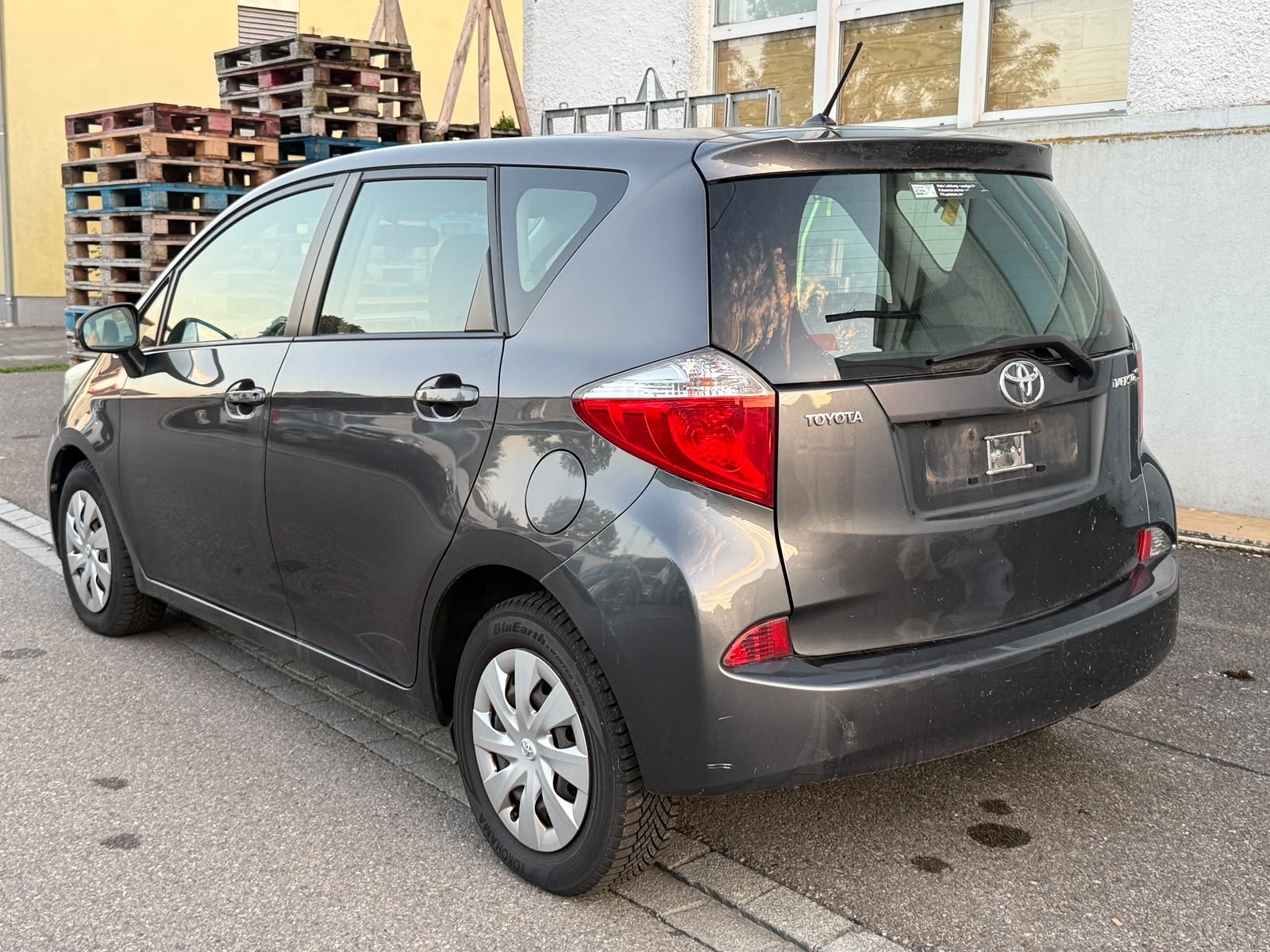 TOYOTA Verso-S 1.33 Linea Terra-image-4