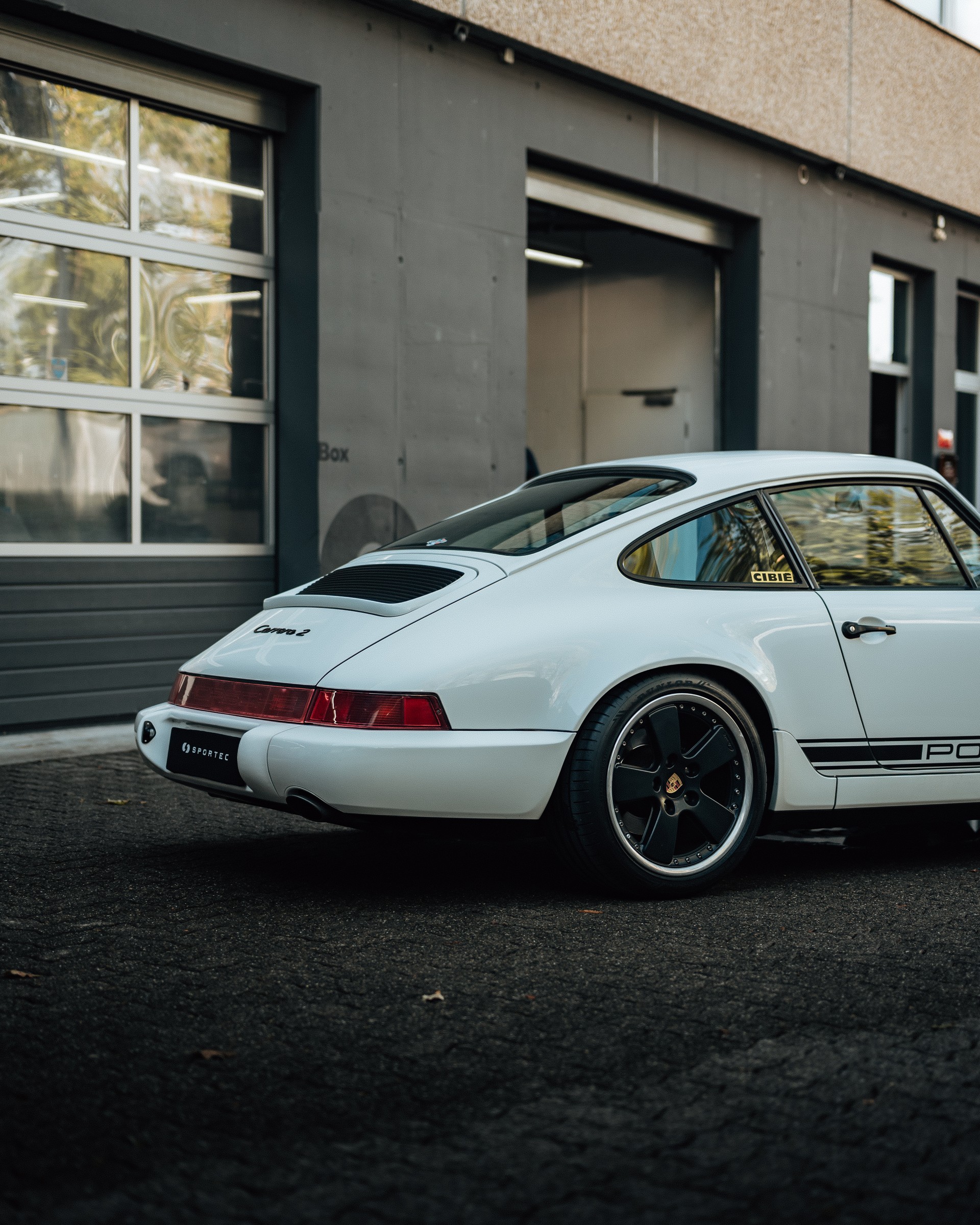 PORSCHE Carrera 2-image-5