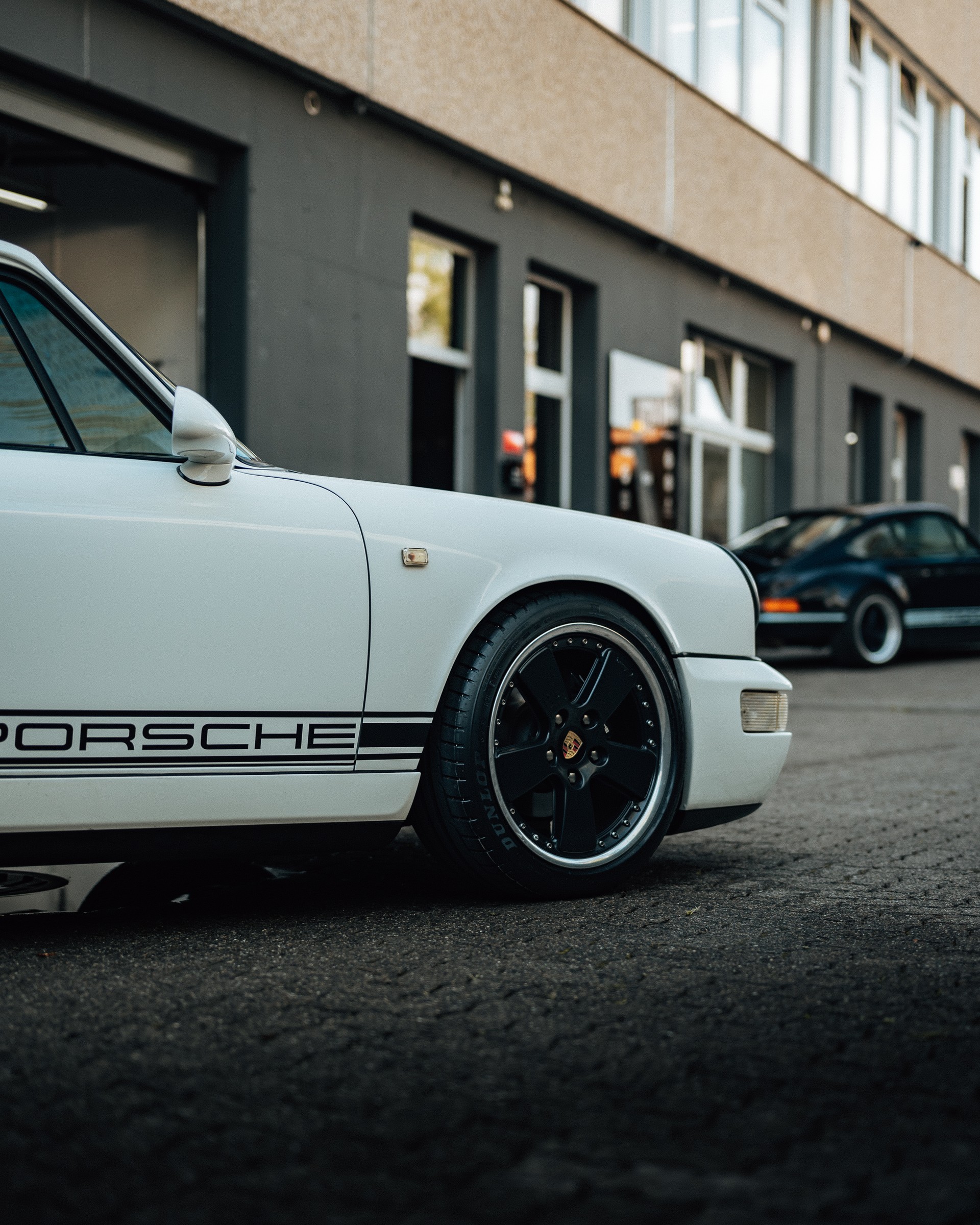 PORSCHE Carrera 2-image-6