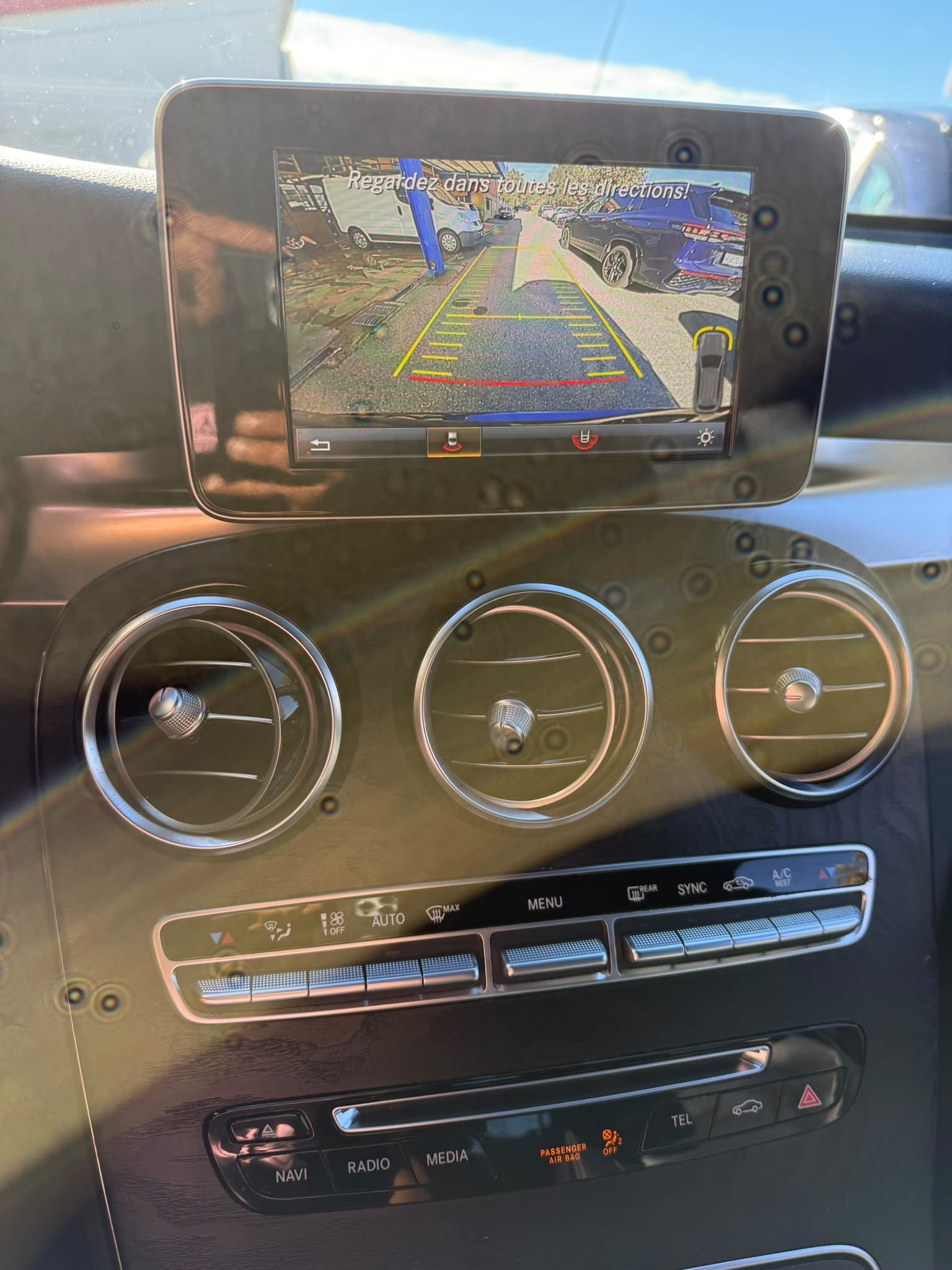 MERCEDES-BENZ GLC 250 4Matic 9G-Tronic-image-14