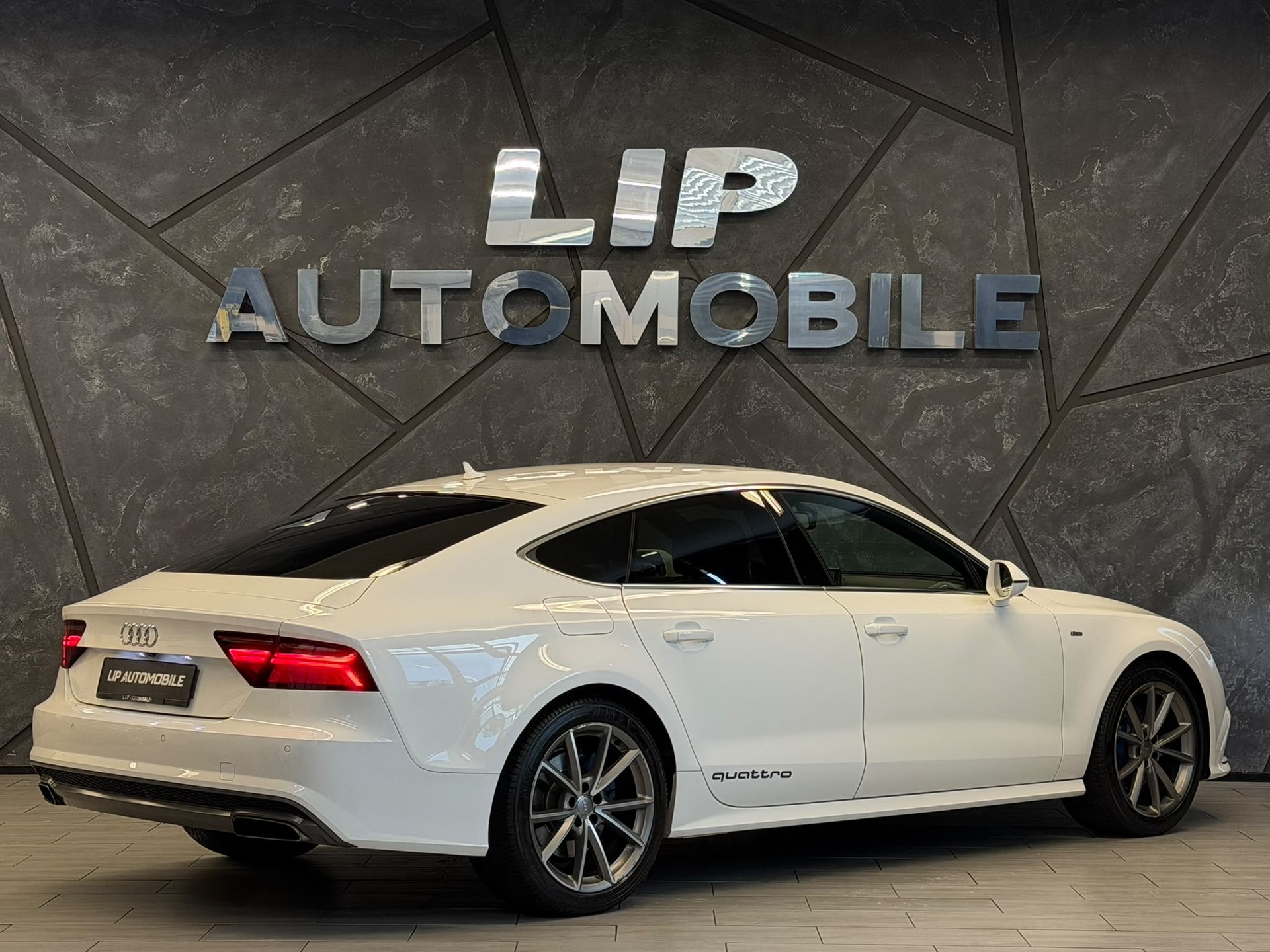 AUDI A7 Sportback 2.0 TFSI quattro S-tronic-image-5