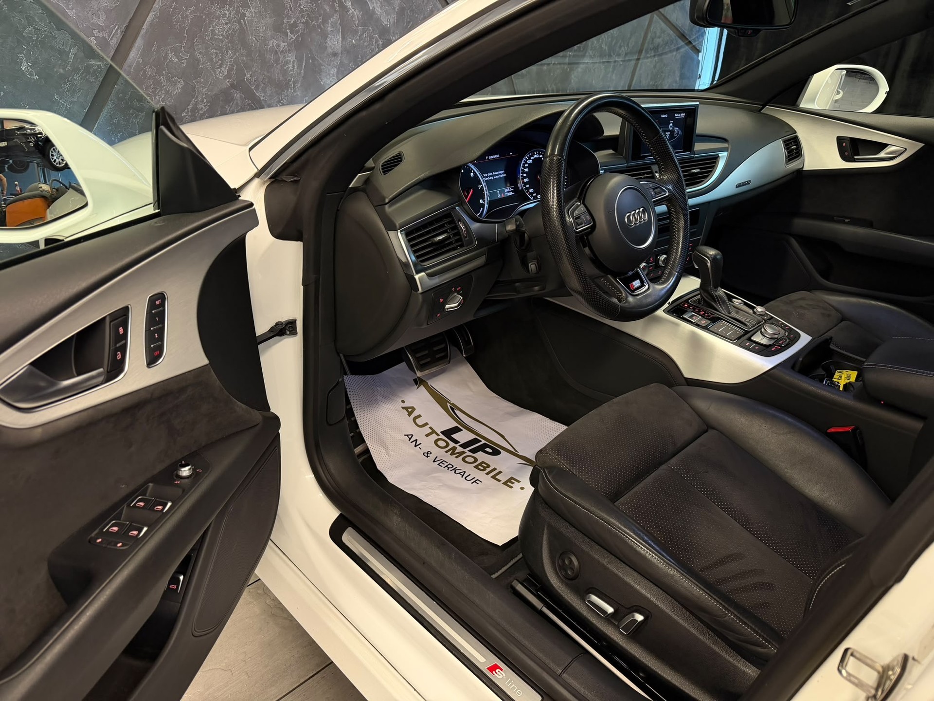 AUDI A7 Sportback 2.0 TFSI quattro S-tronic-image-11