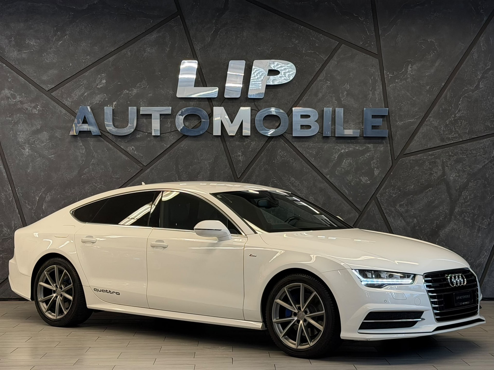 AUDI A7 Sportback 2.0 TFSI quattro S-tronic-image-2