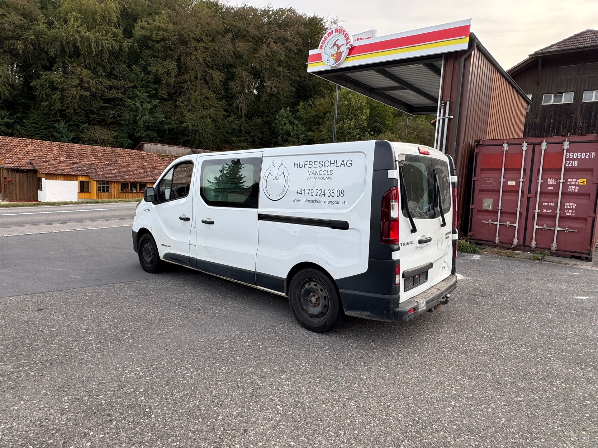 RENAULT Trafic 1.6 ENERGY TwinT. dCi140 2.9t Busin. L2H1-image-2