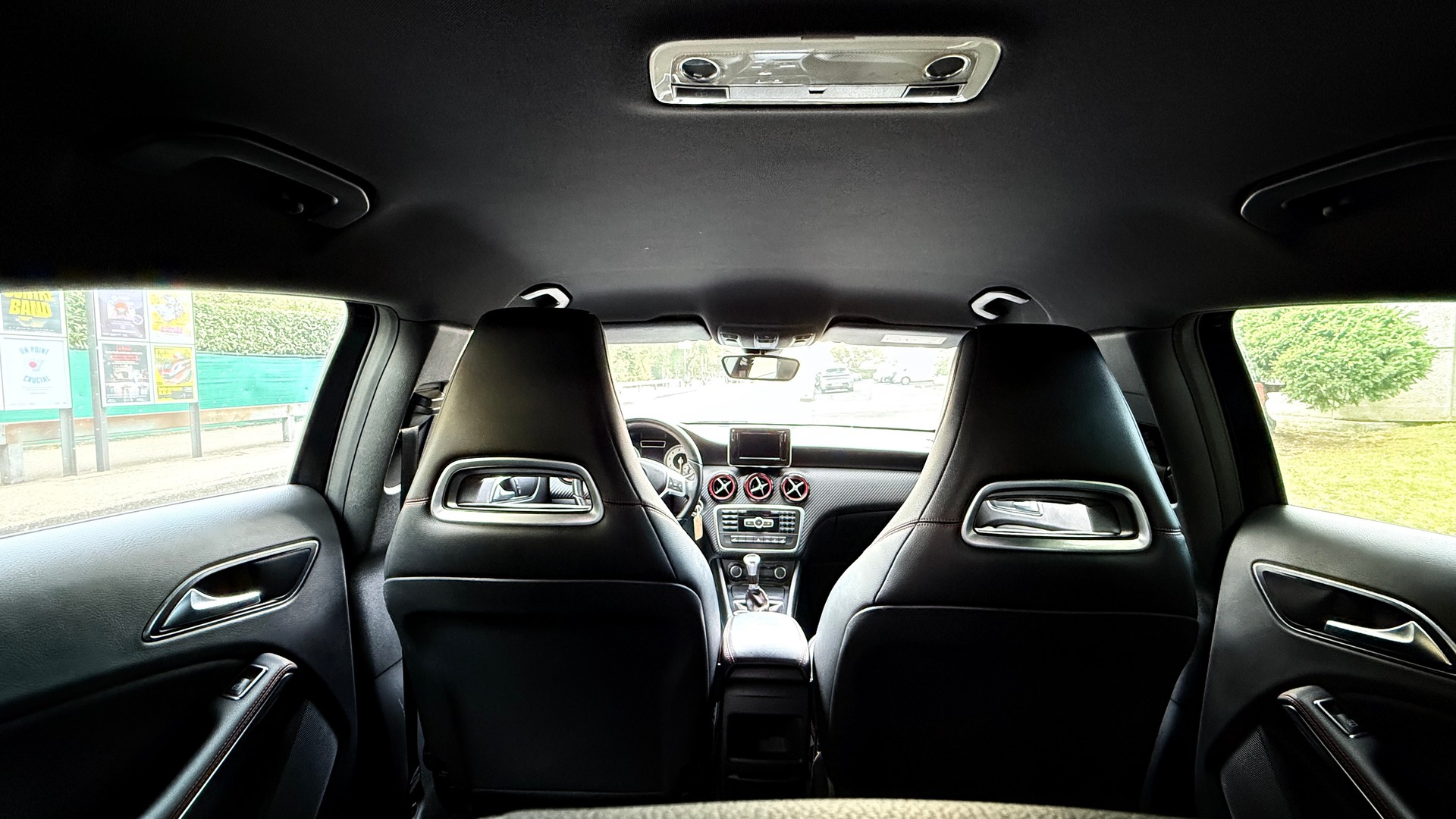 MERCEDES-BENZ A 200 AMG Line-image-7