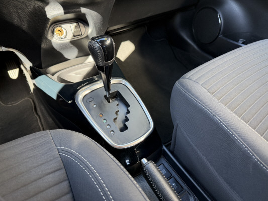 TOYOTA Yaris 1.5 Hybrid Comfort-image-11