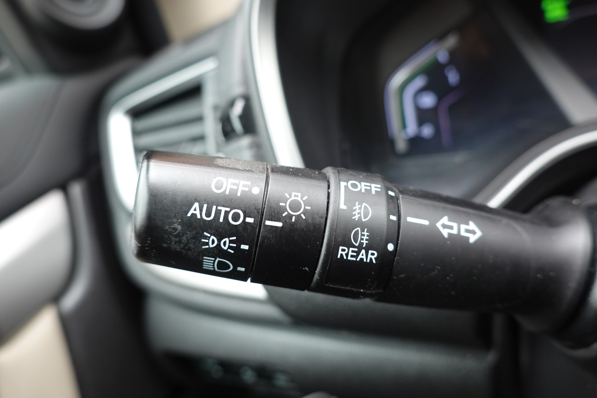HONDA CR-V 2.0i MMD Hybrid Executive 4WD "* CH Auto * Tempomat * Camera recul * Sièges Electriques/mémoire * Toit Ouvrant * GPS *"-image-14