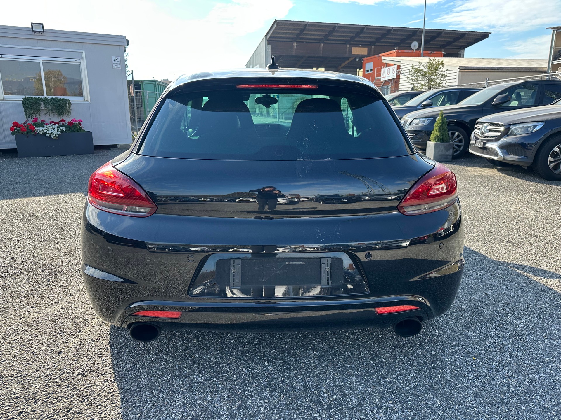 VW Scirocco 2.0 TSI R-image-3
