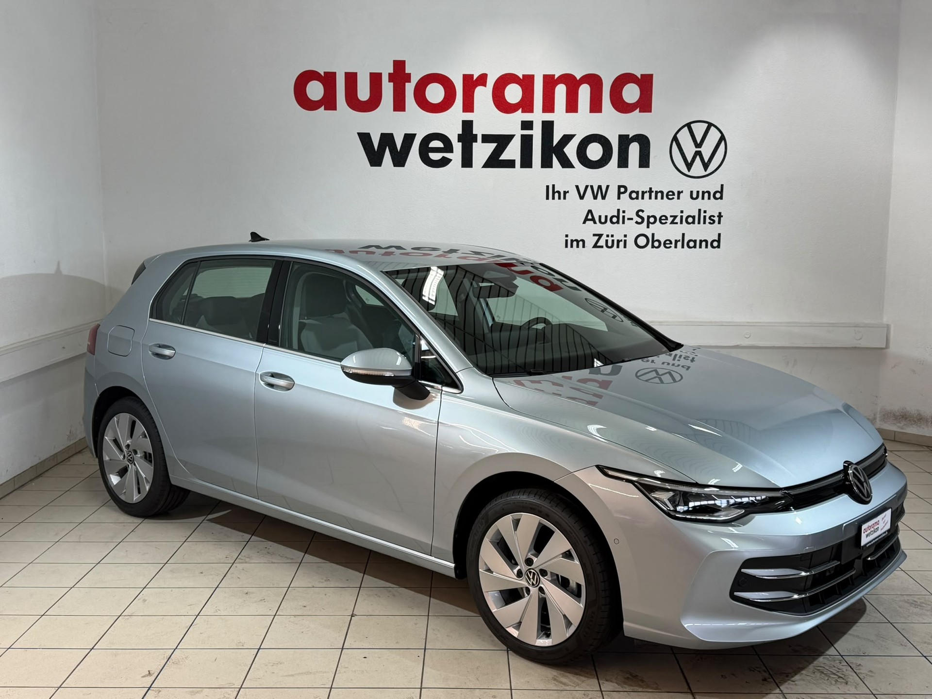 VW Golf 1.5 e TSI mHEV Style DSG-image-0