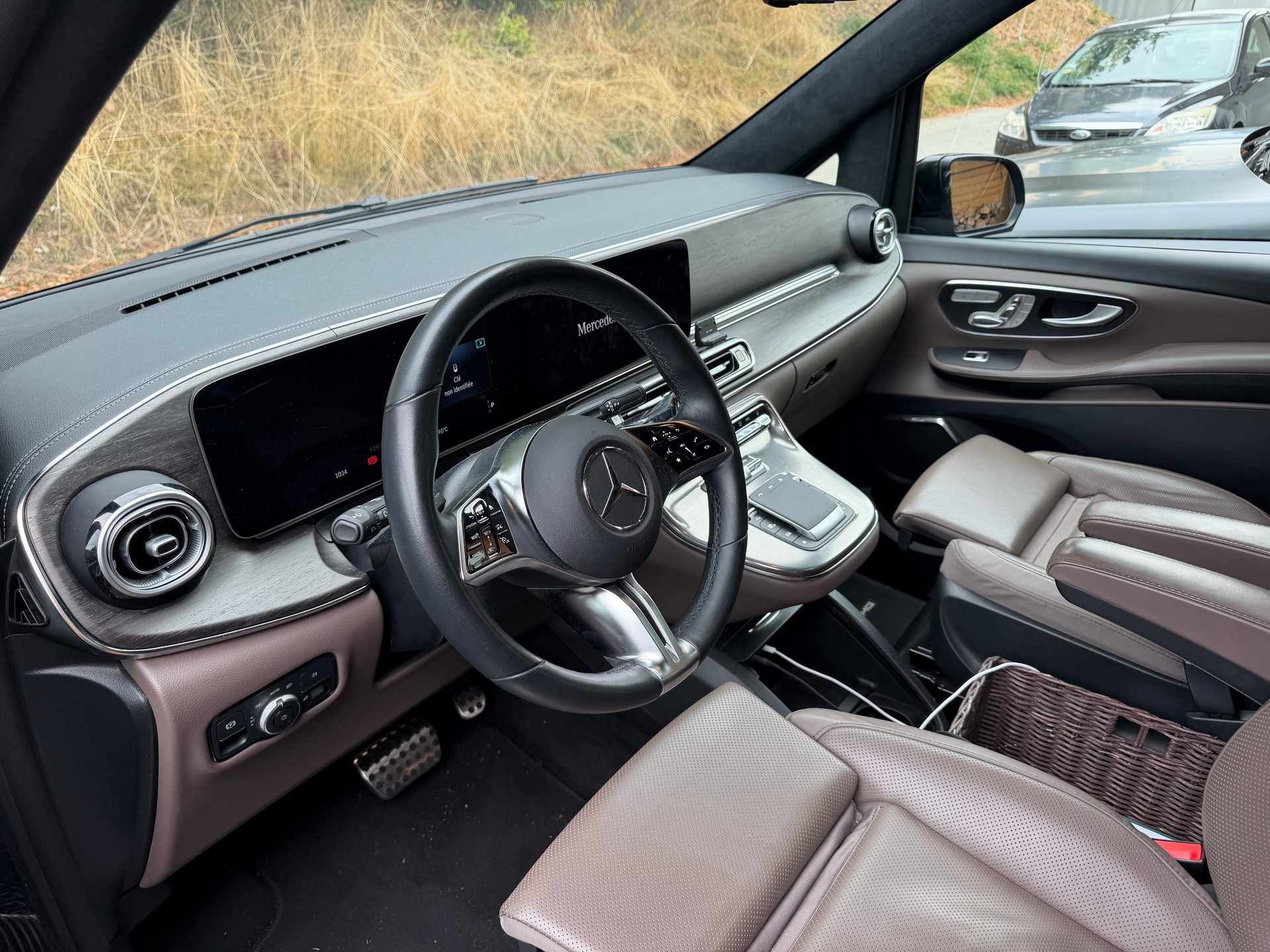 MERCEDES-BENZ V 300 d Exclusive lang-image-5