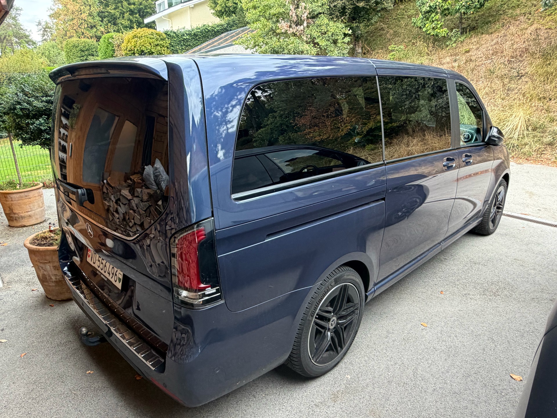 MERCEDES-BENZ V 300 d Exclusive lang-image-4