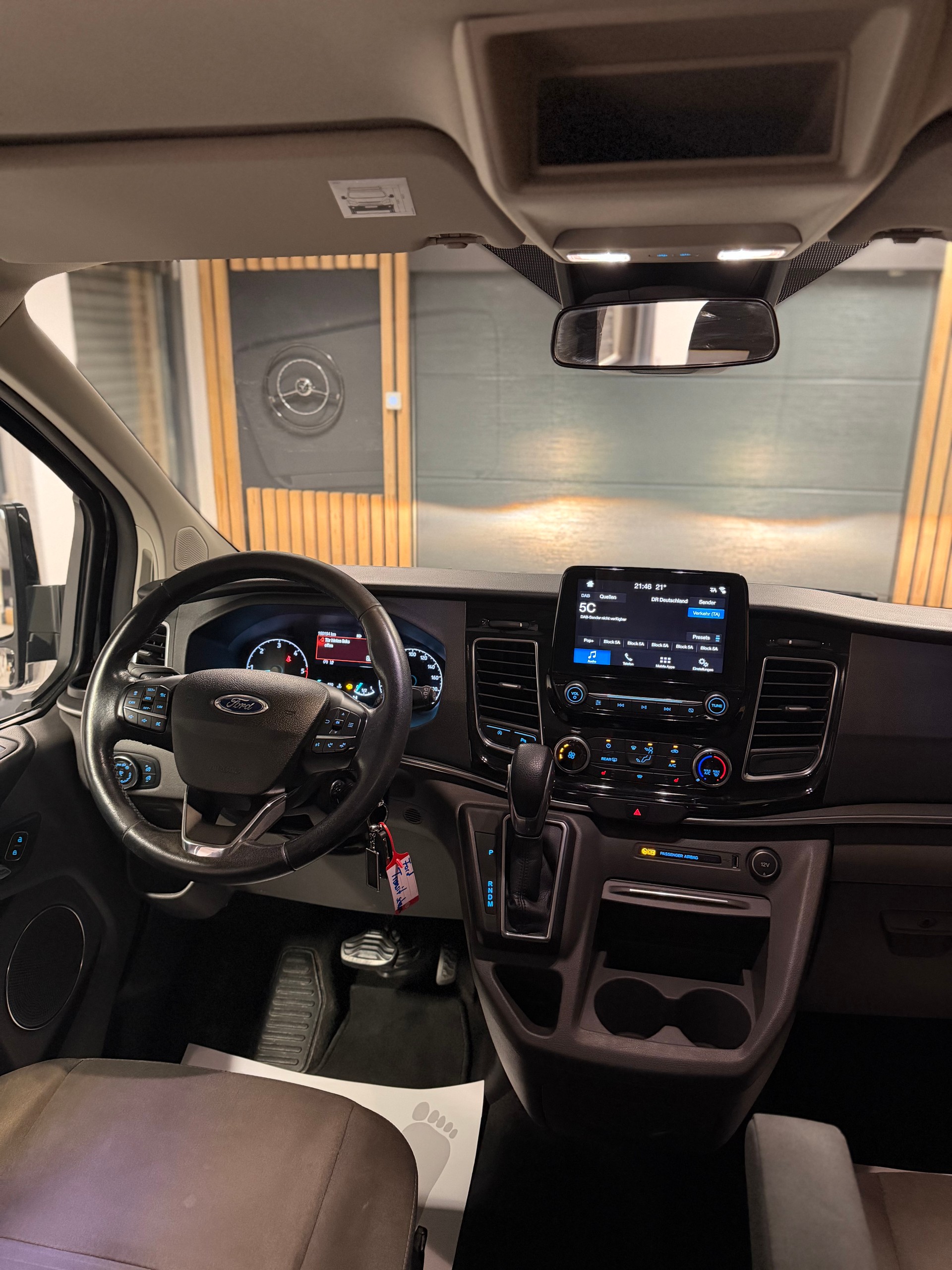 FORD Tourneo Custom 310 L1H1 Titanium SelectShift A, Anhängerkupplung! Dachträger!-image-8