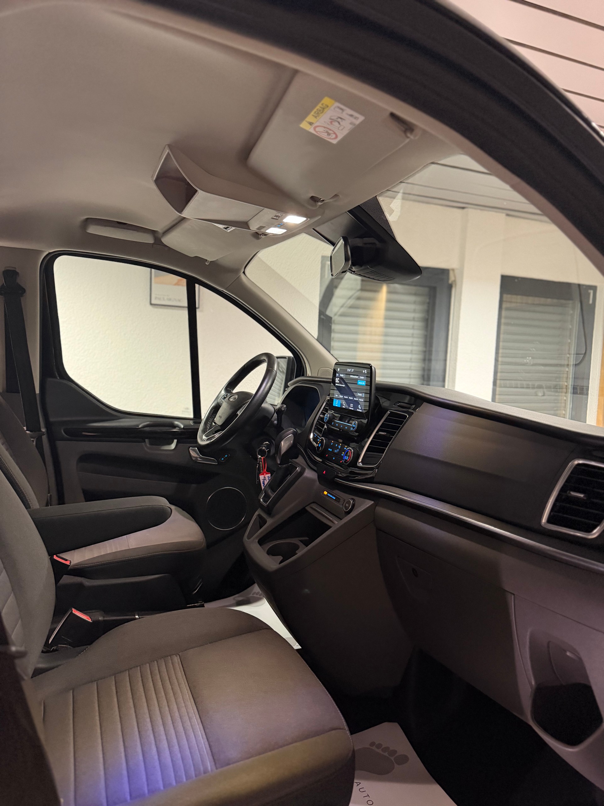 FORD Tourneo Custom 310 L1H1 Titanium SelectShift A, Anhängerkupplung! Dachträger!-image-7