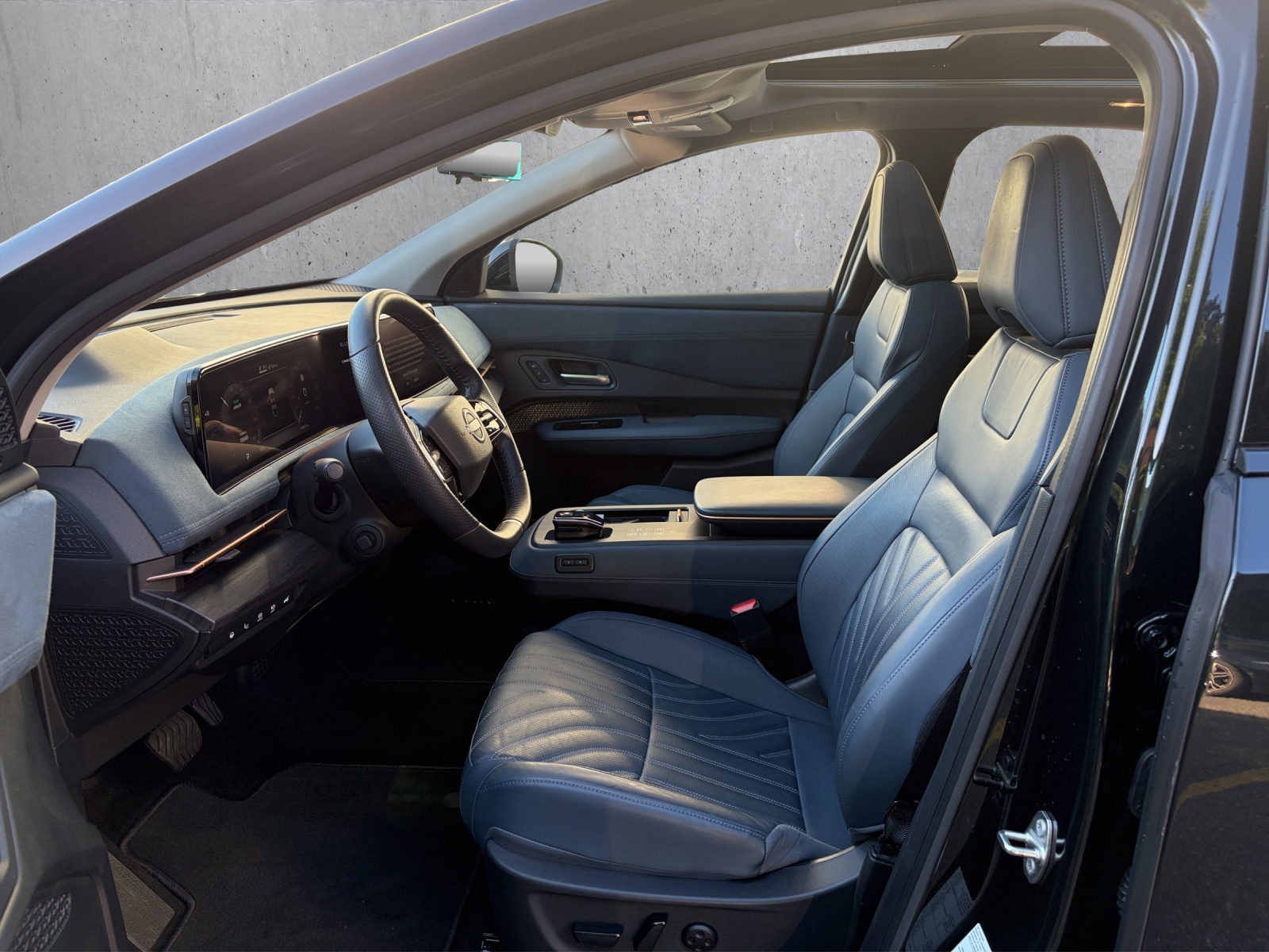 NISSAN Ariya Evolve-image-8
