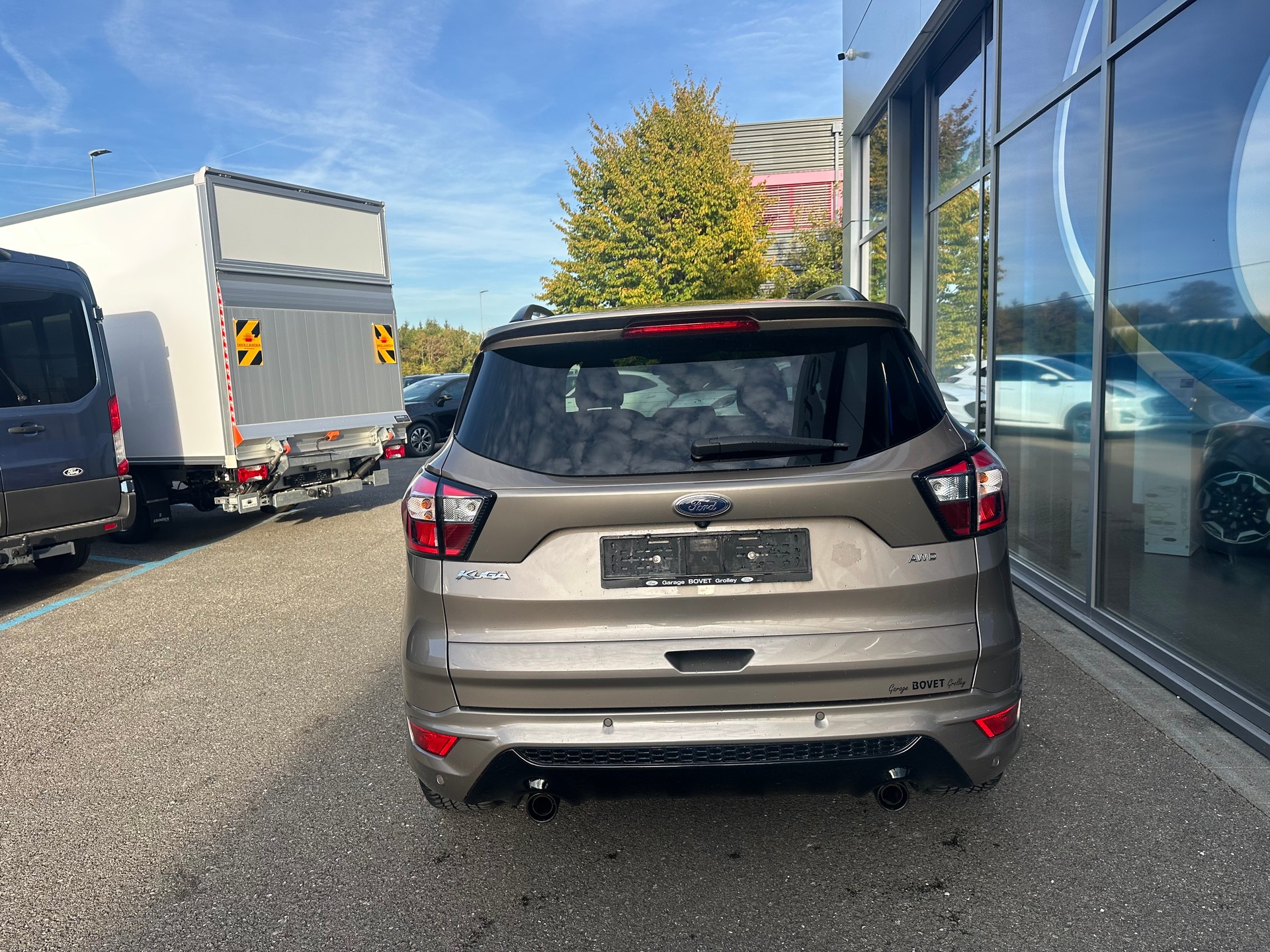 FORD Kuga 2.0 TDCi 150 ST-Line FPS-image-4