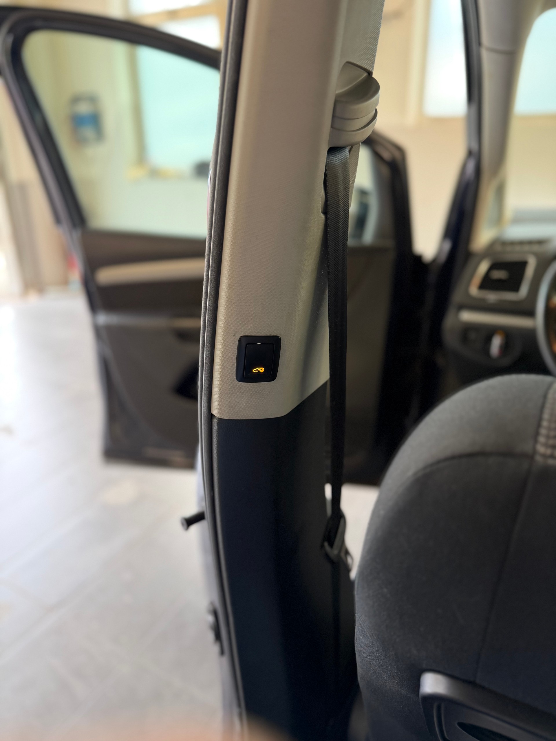 VW Sharan 2.0 TDI BlueMotion Technology Highline DSG-image-7