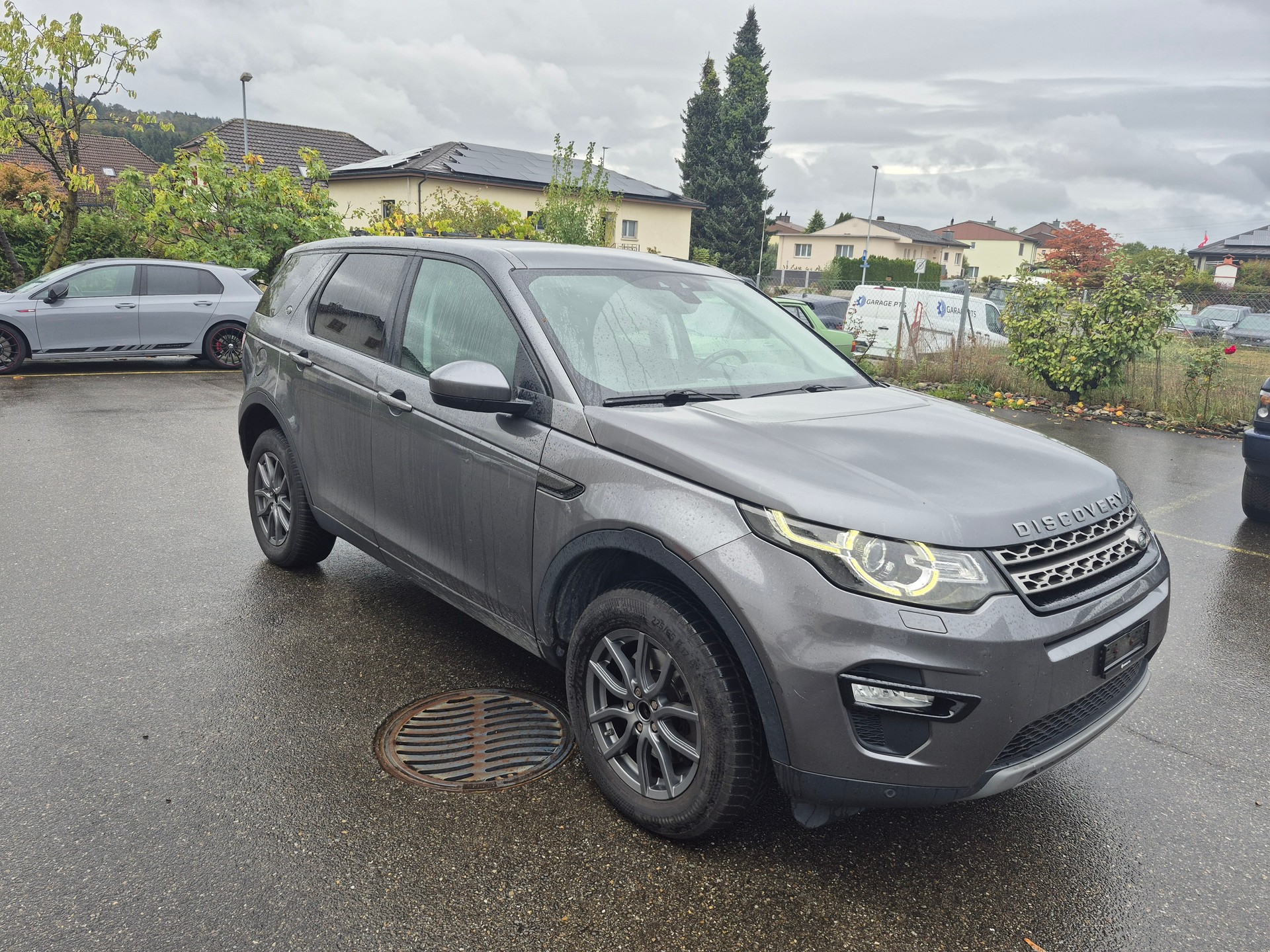 LAND ROVER Discovery Sport 2.0 TD4 Pure AT9-image-2
