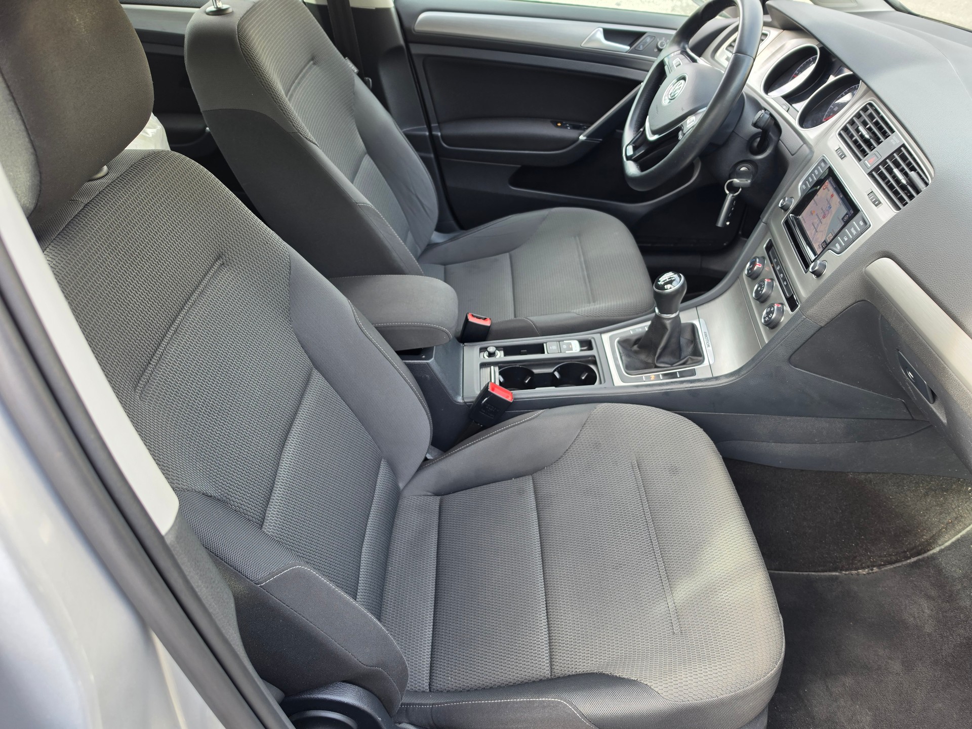 VW Golf 1.6 TDI Comfortline 4Motion-image-6