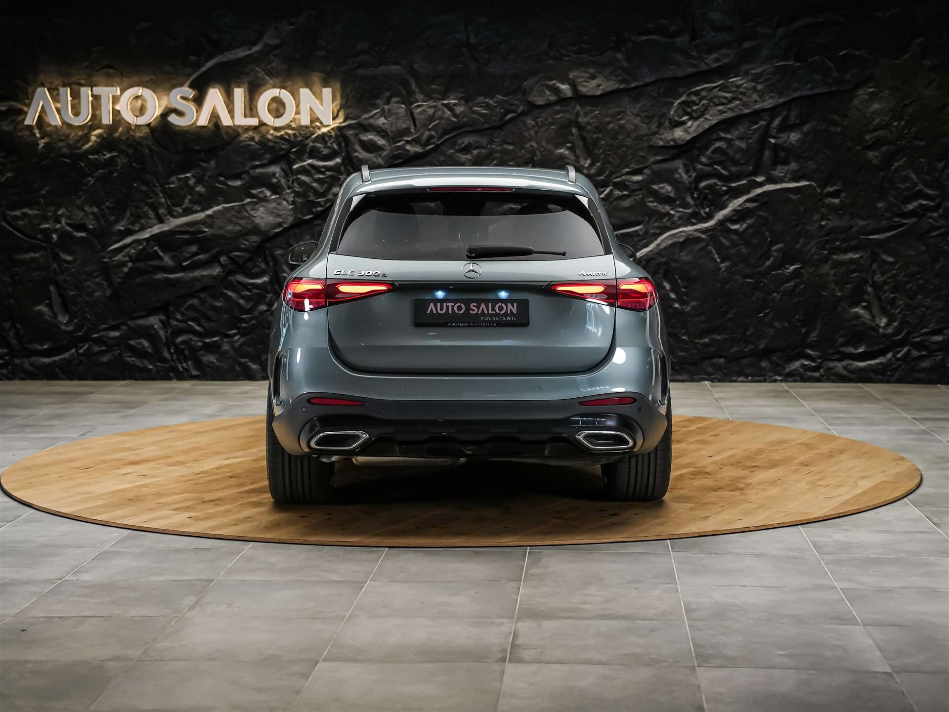 MERCEDES-BENZ GLC 300 d 4Matic AMG Line 9G-Tronic *21" Felgen*Digital Light*AHK*-showroom-element-3