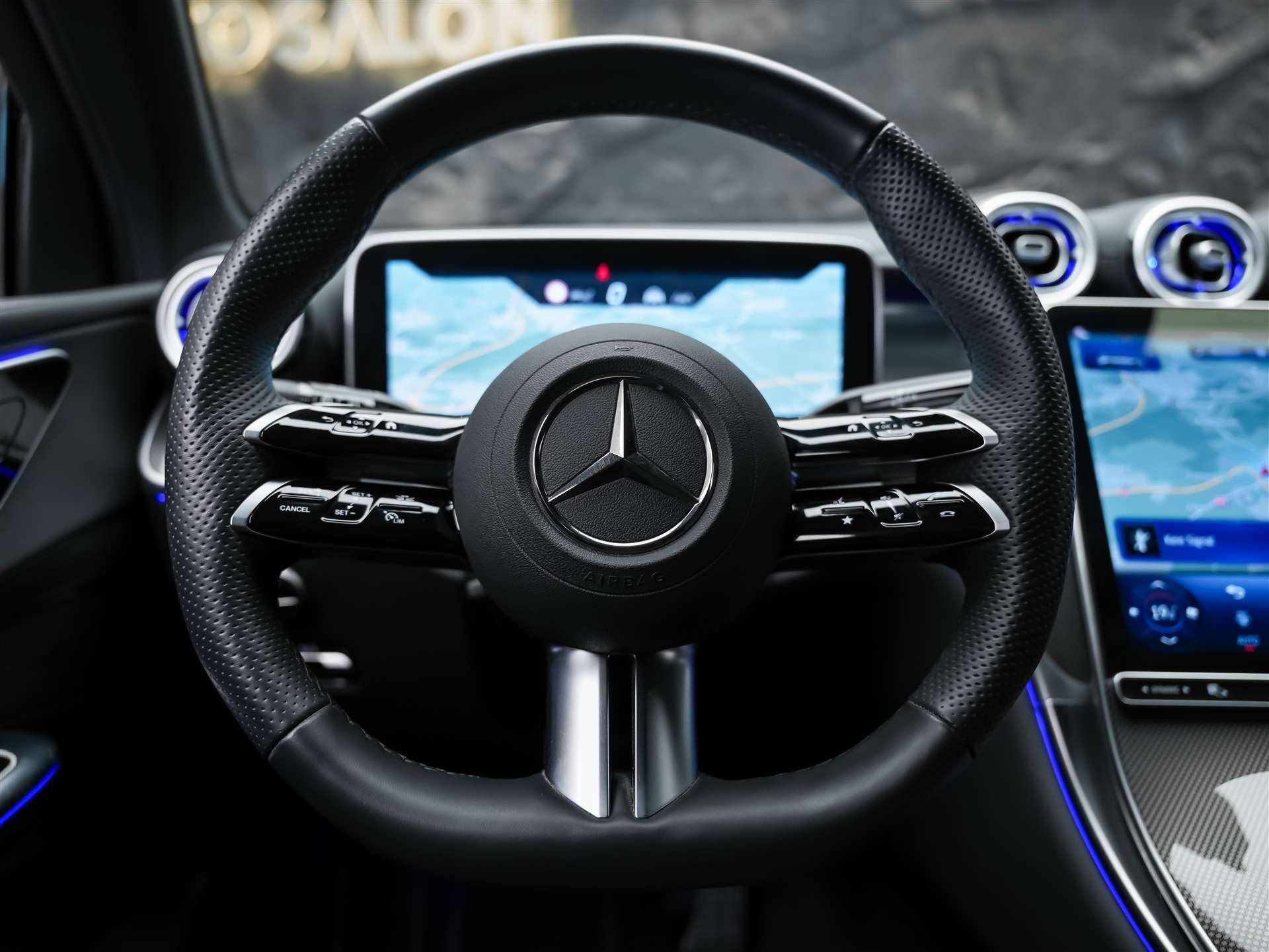 MERCEDES-BENZ GLC 300 d 4Matic AMG Line 9G-Tronic *21" Felgen*Digital Light*AHK*-image-25