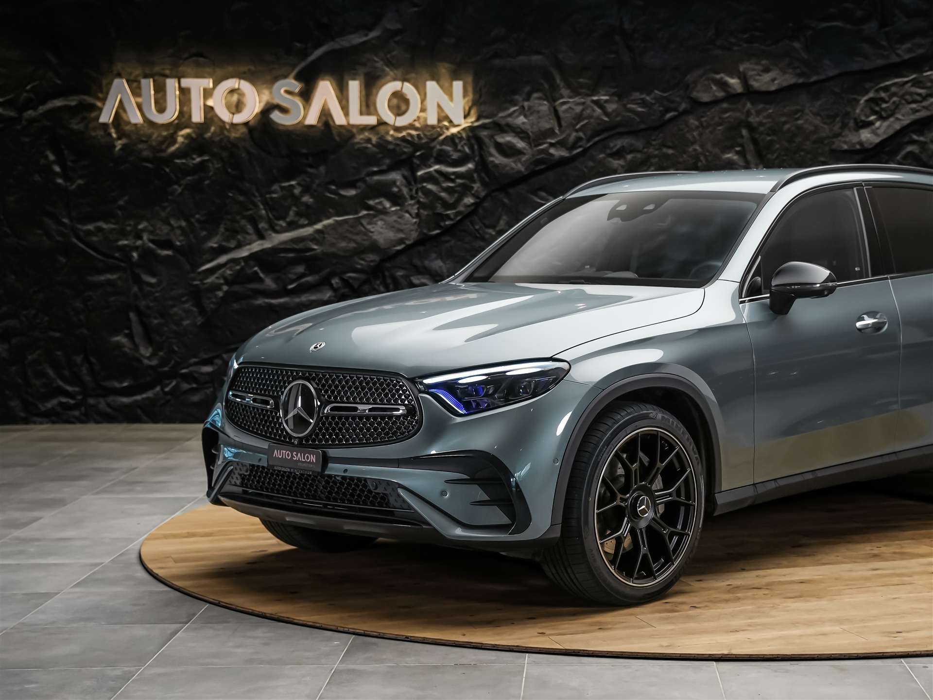 MERCEDES-BENZ GLC 300 d 4Matic AMG Line 9G-Tronic *21" Felgen*Digital Light*AHK*-image-13
