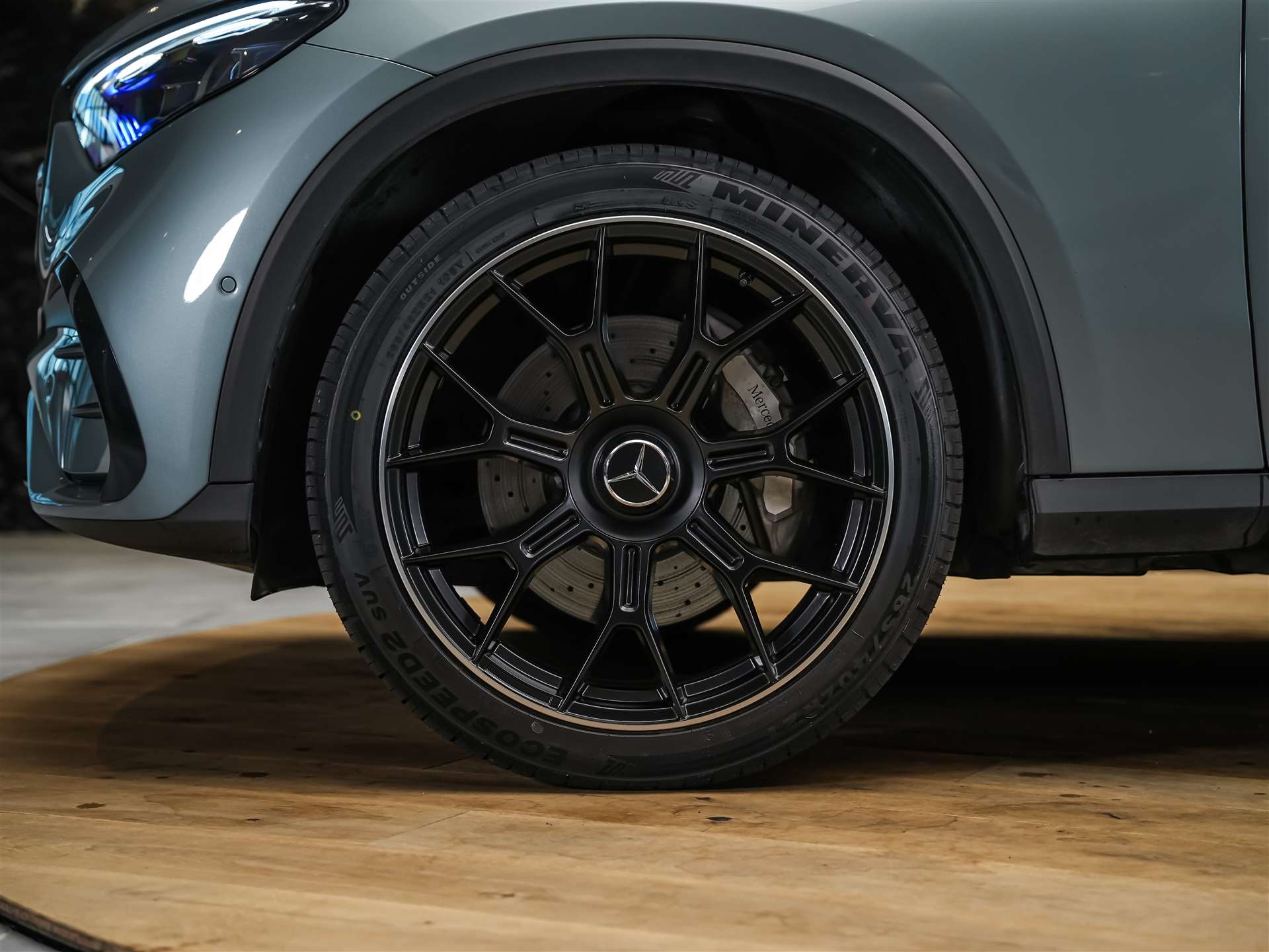 MERCEDES-BENZ GLC 300 d 4Matic AMG Line 9G-Tronic *21" Felgen*Digital Light*AHK*-image-15