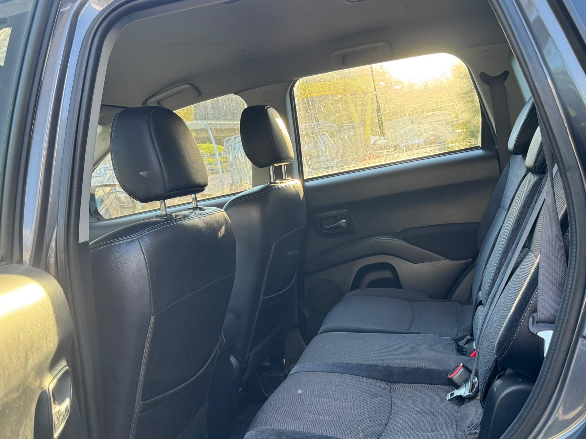 CITROEN C-Crosser 2.2 HDi Exclusive DCS6-image-9