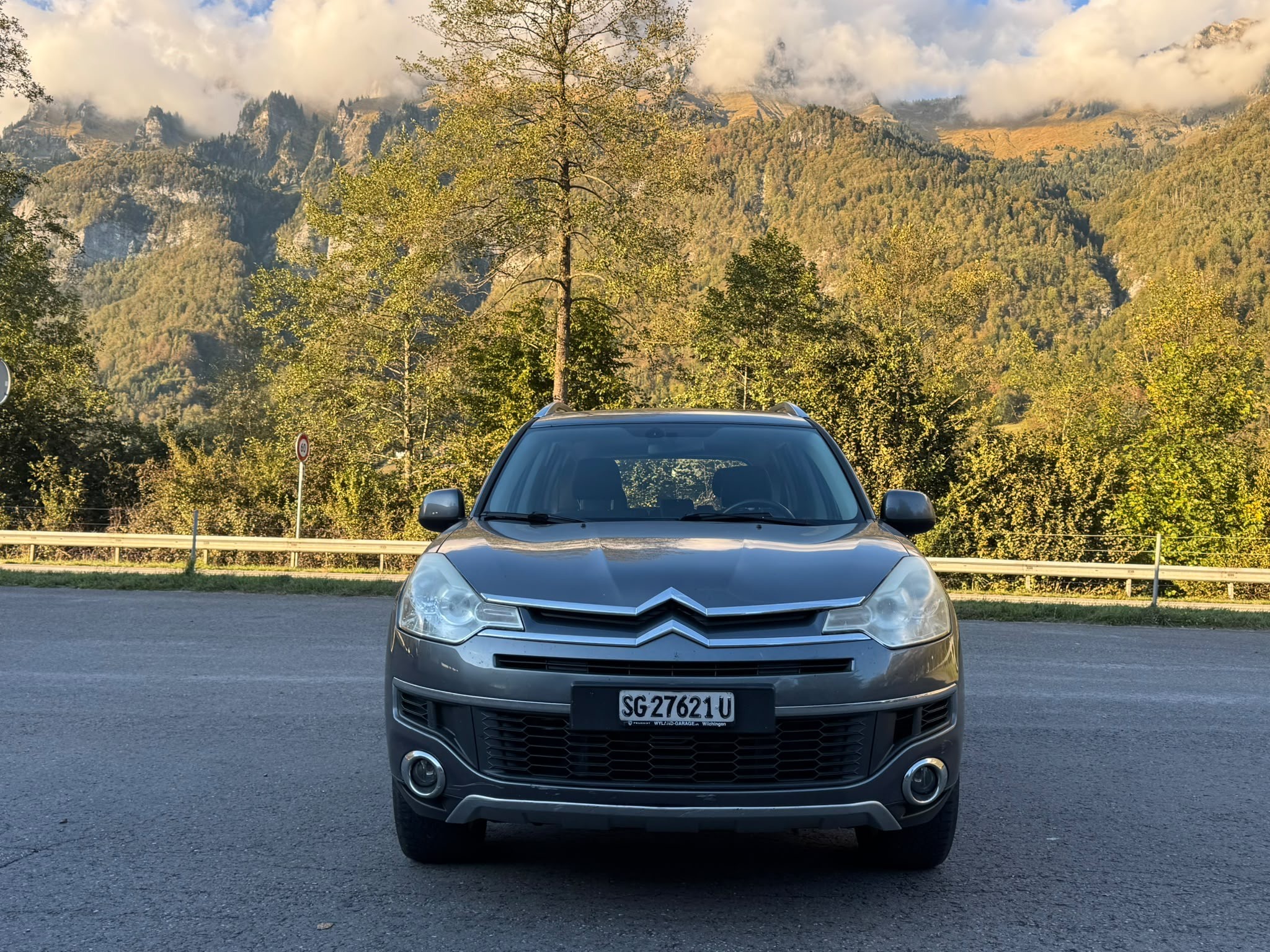Car photo