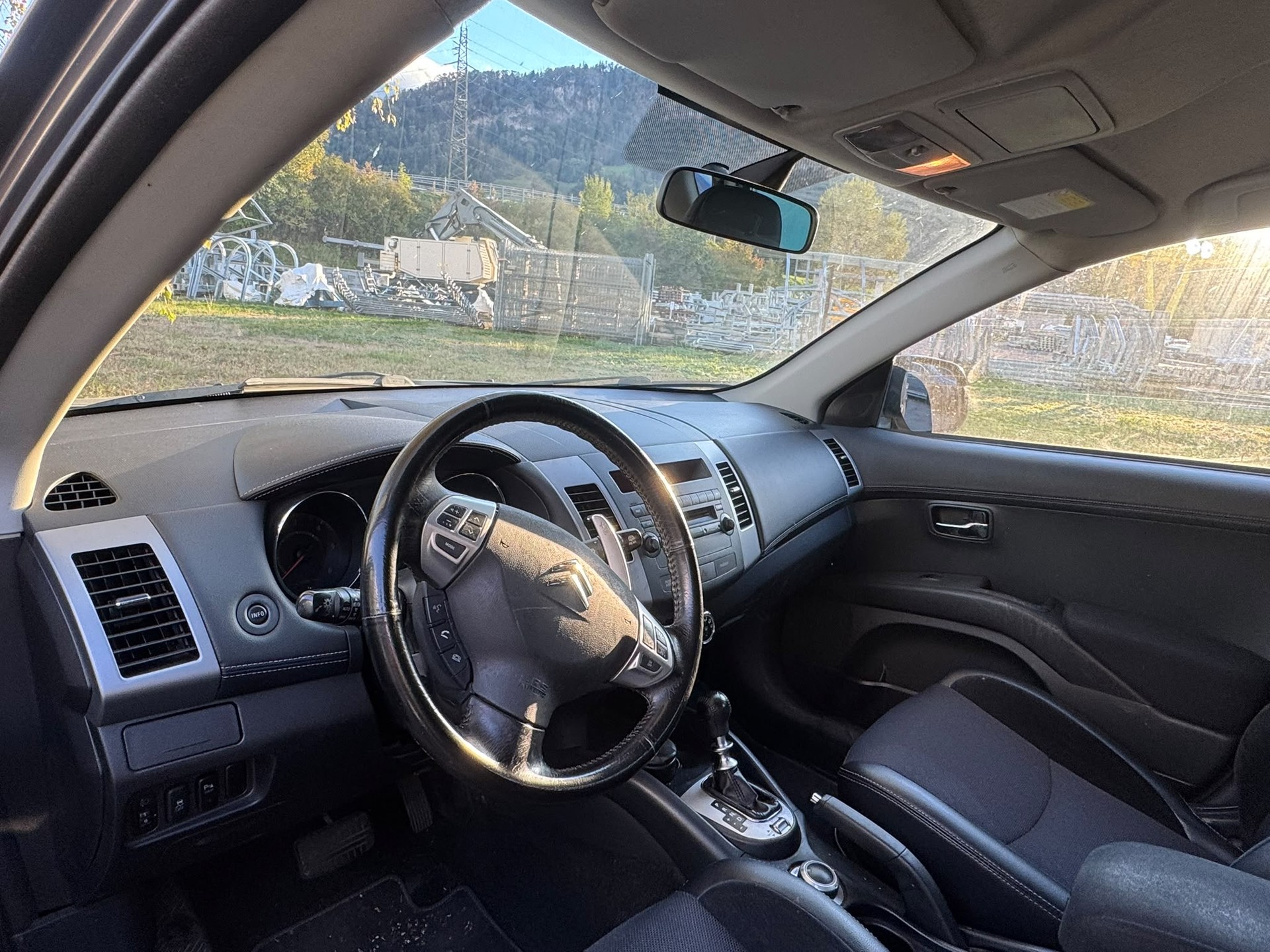 CITROEN C-Crosser 2.2 HDi Exclusive DCS6-image-7