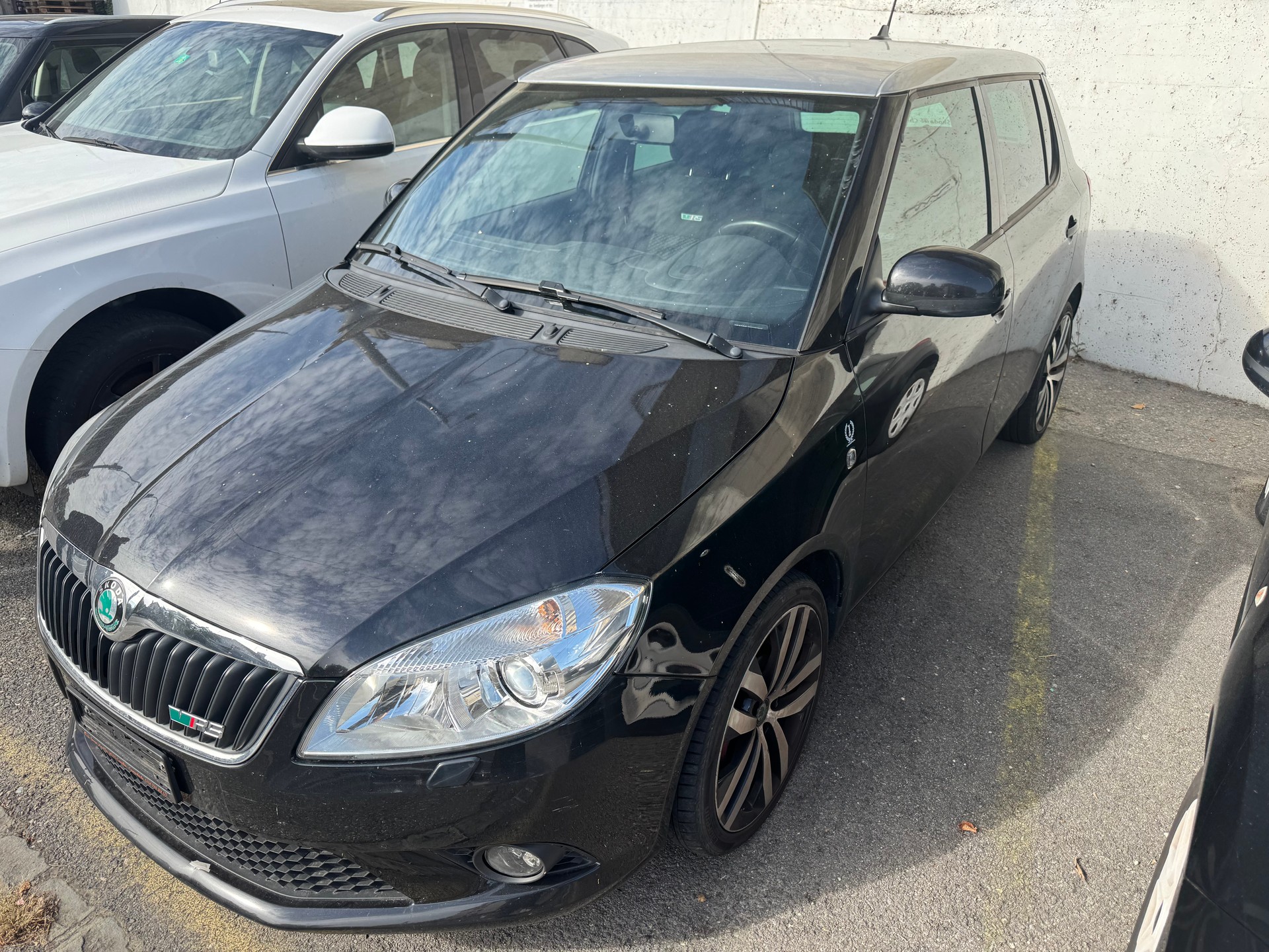 SKODA Fabia 1.4 TSI RS DSG-image-1
