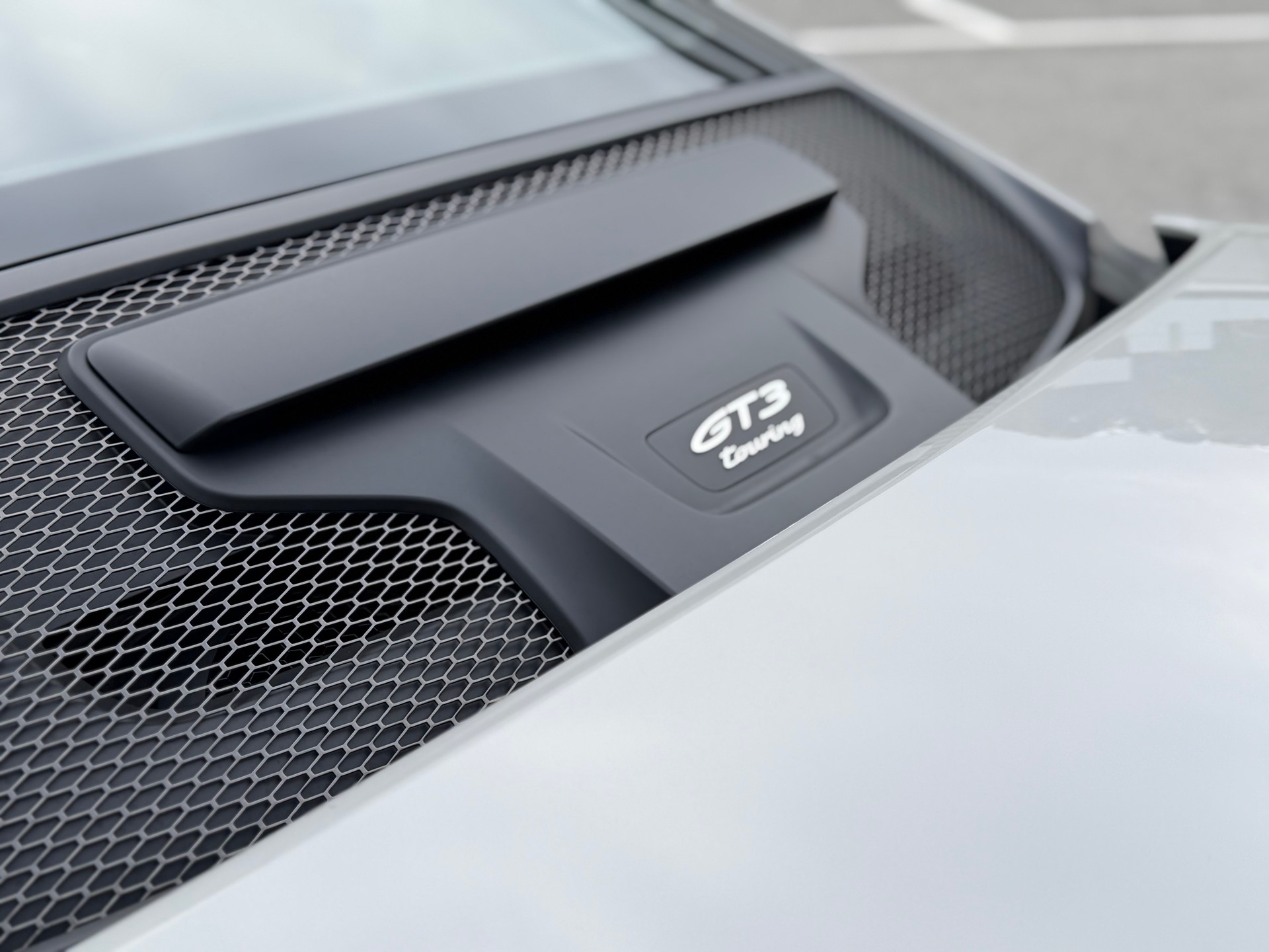 PORSCHE 911 GT3 Touring PDK-image-9