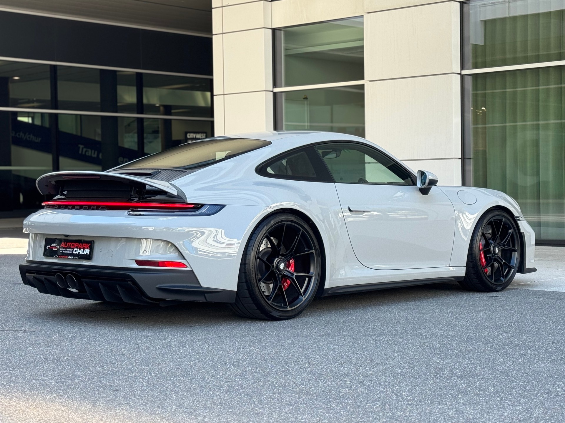 PORSCHE 911 GT3 Touring PDK-image-4