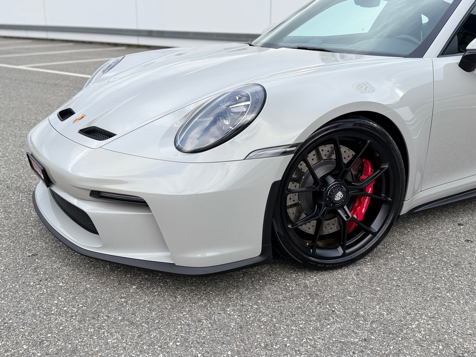 PORSCHE 911 GT3 Touring PDK-image-4
