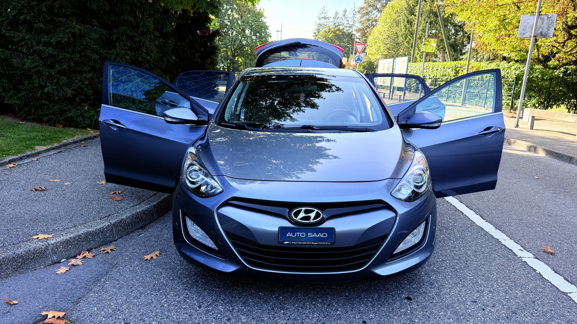 HYUNDAI i30 1.6 GDI Style-image-12