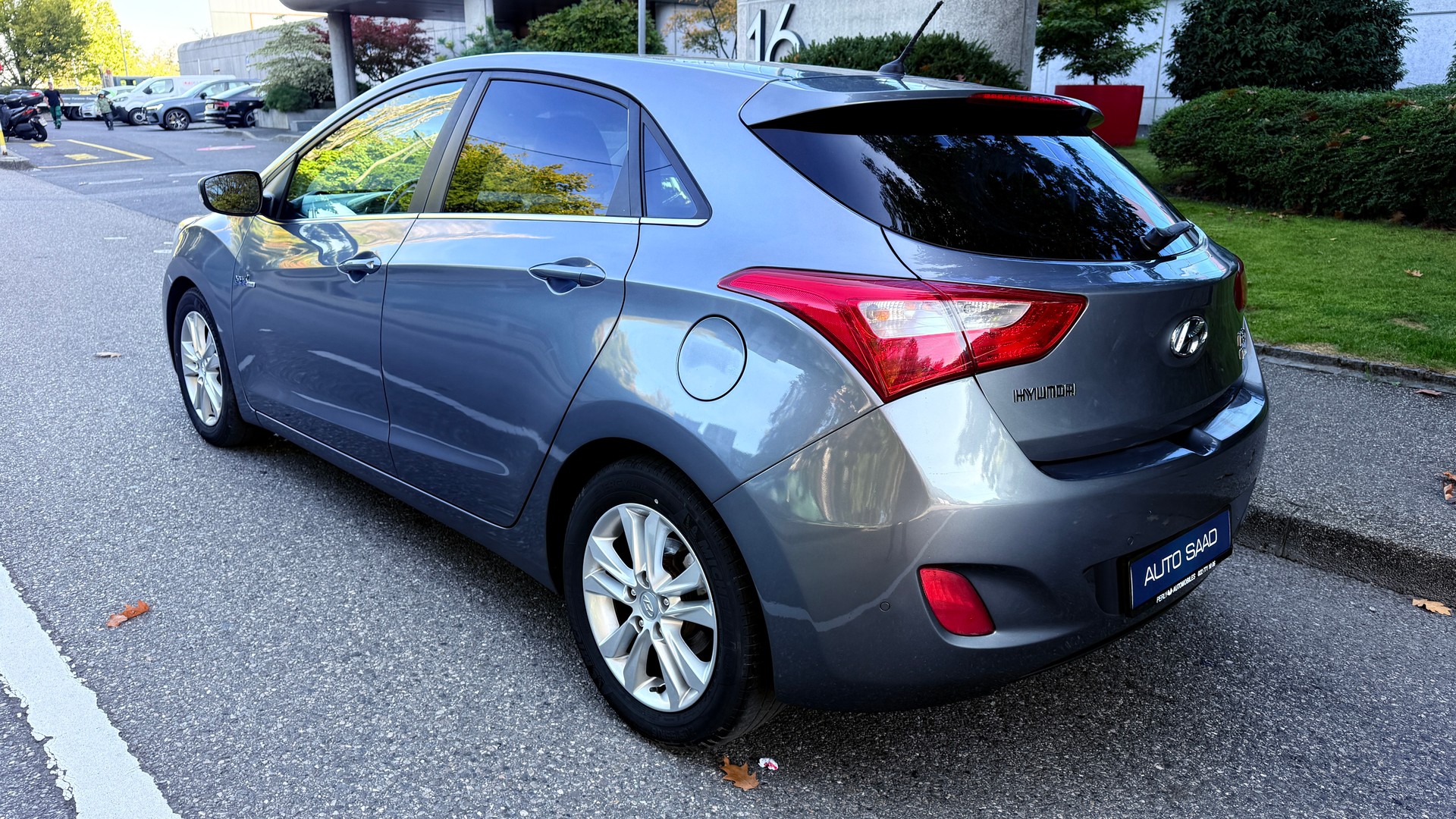 HYUNDAI i30 1.6 GDI Style-image-4
