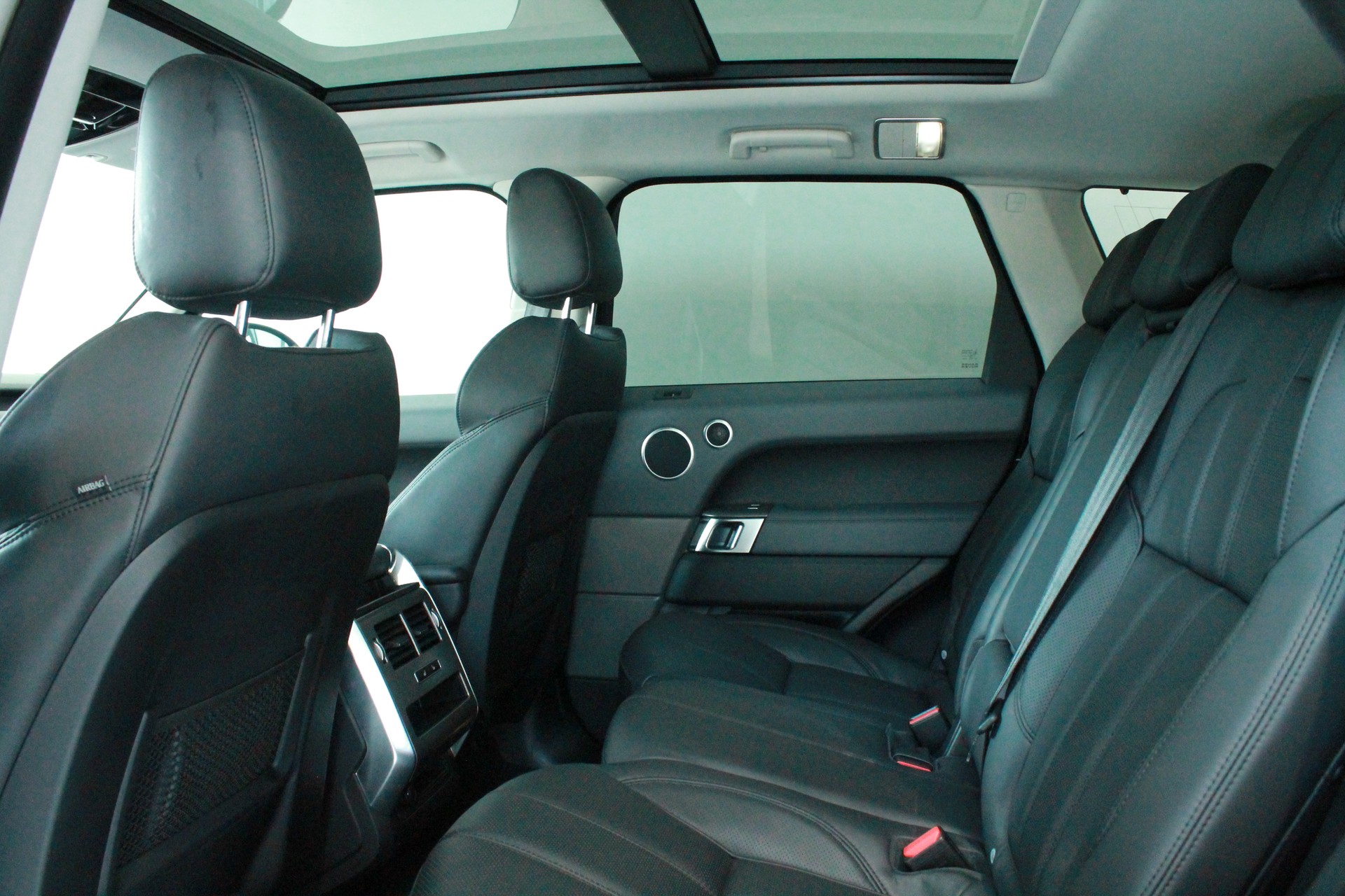 LAND ROVER Range Rover Sport 3.0 SDV6 HSE Automatic-image-3