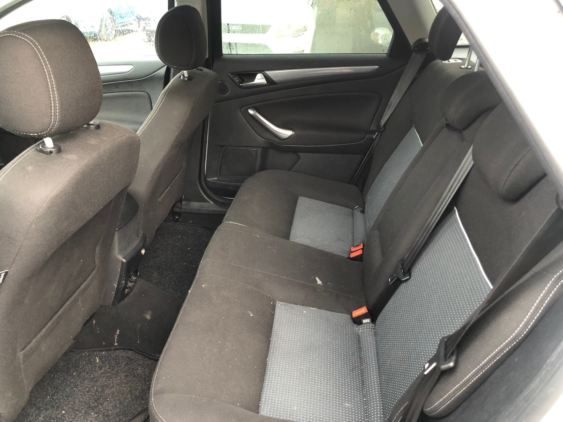 FORD Mondeo 2.0 TDCi 16V Carving PowerShift-image-9