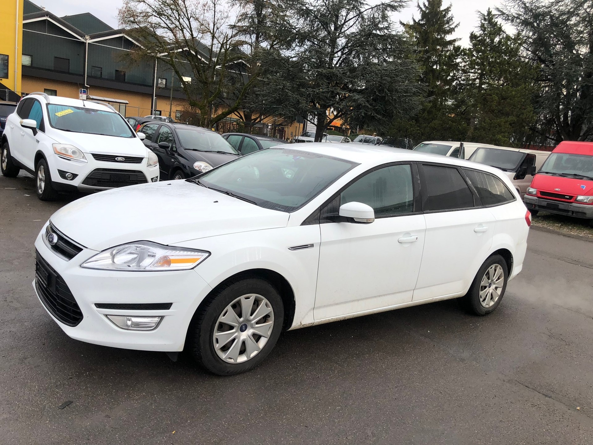 FORD Mondeo 2.0 TDCi 16V Carving PowerShift-image-1