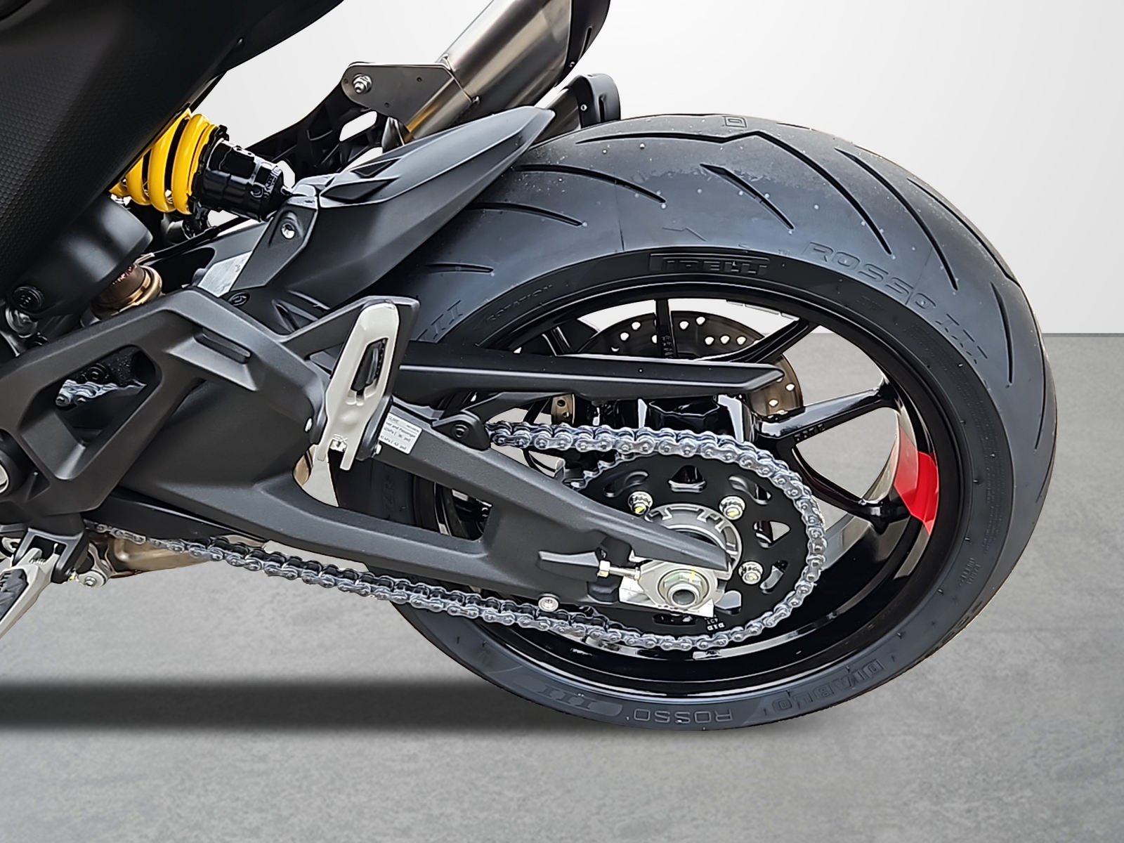 DUCATI Monster 937-image-8