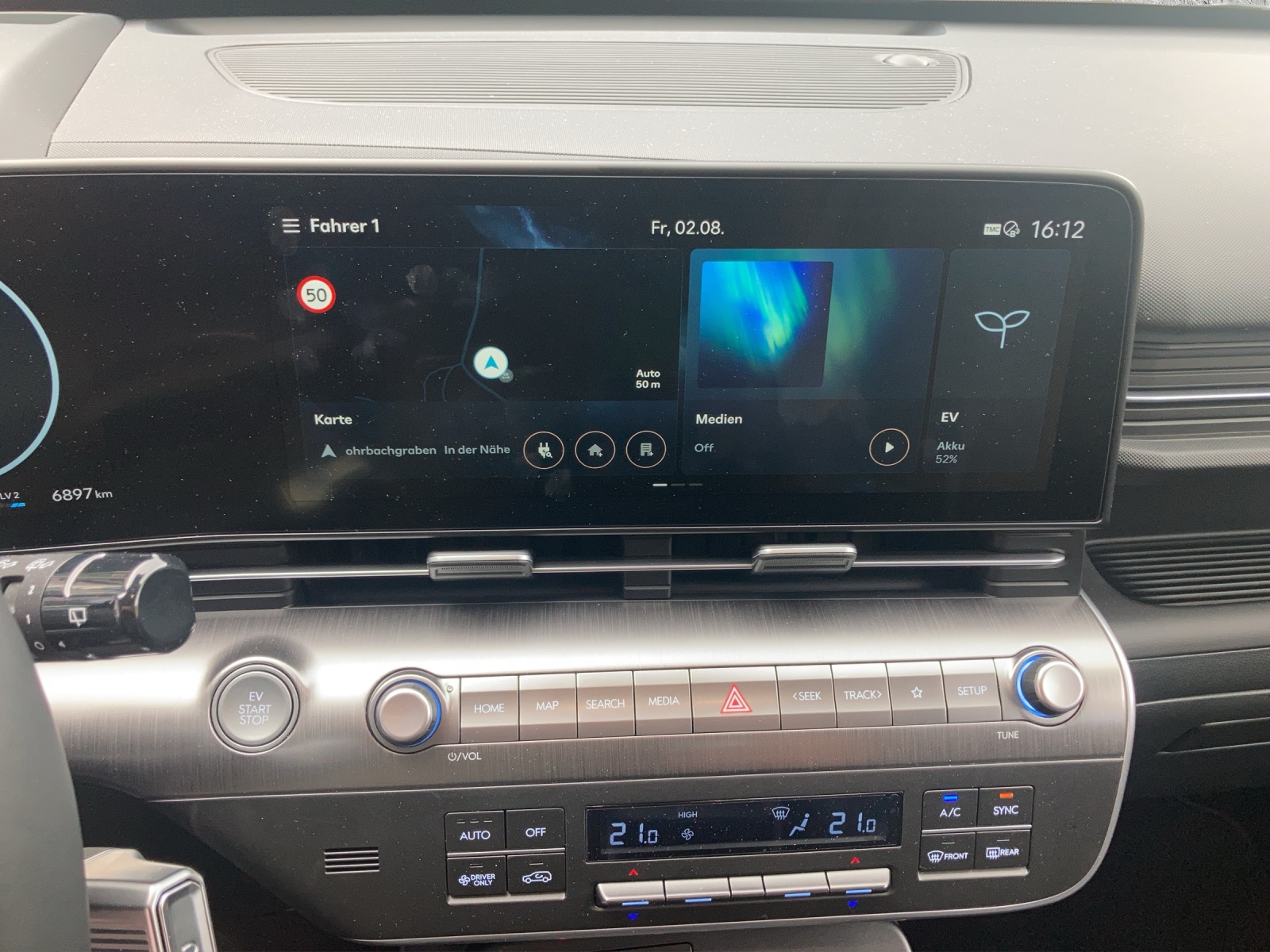 HYUNDAI Kona EV 65.4 kWh Vertex-image-10