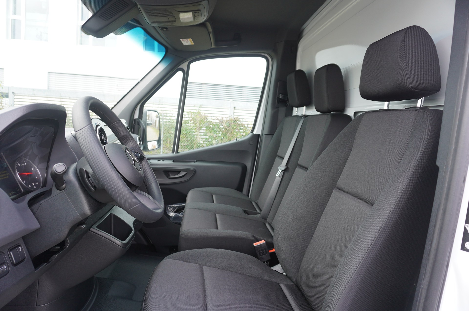 MERCEDES-BENZ Sprinter 315 CDI Lang 9G Pro Chassis-image-3