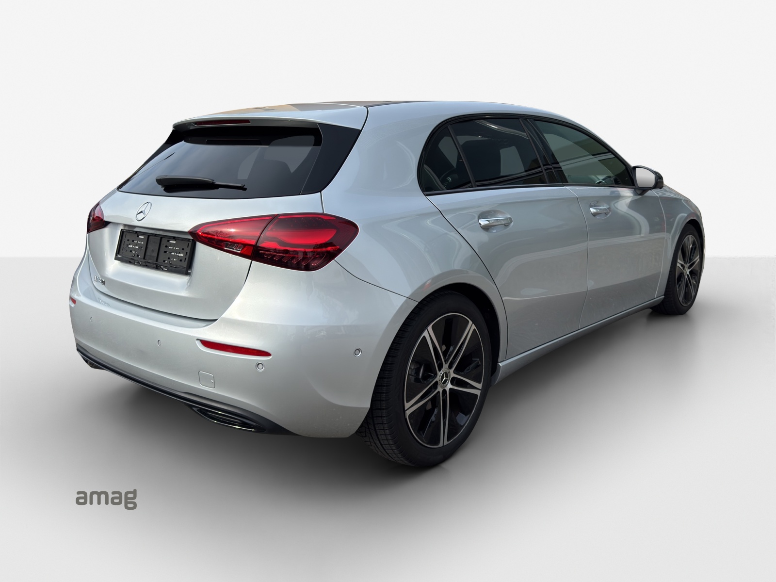 MERCEDES-BENZ A 180 7G-DCT-image-3