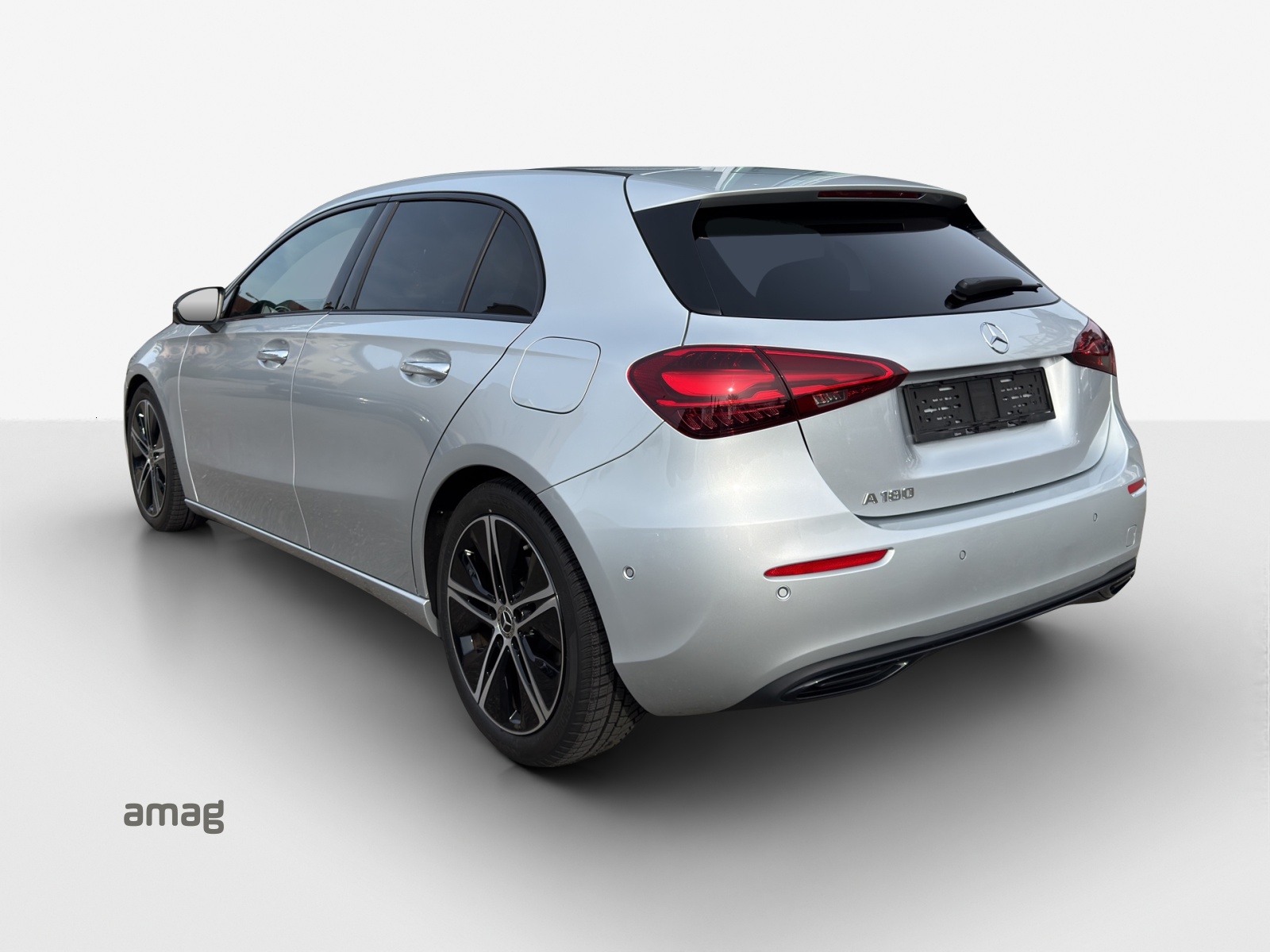 MERCEDES-BENZ A 180 7G-DCT-image-5