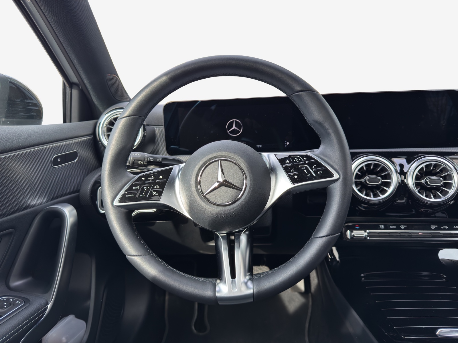 MERCEDES-BENZ A 180 7G-DCT-image-8