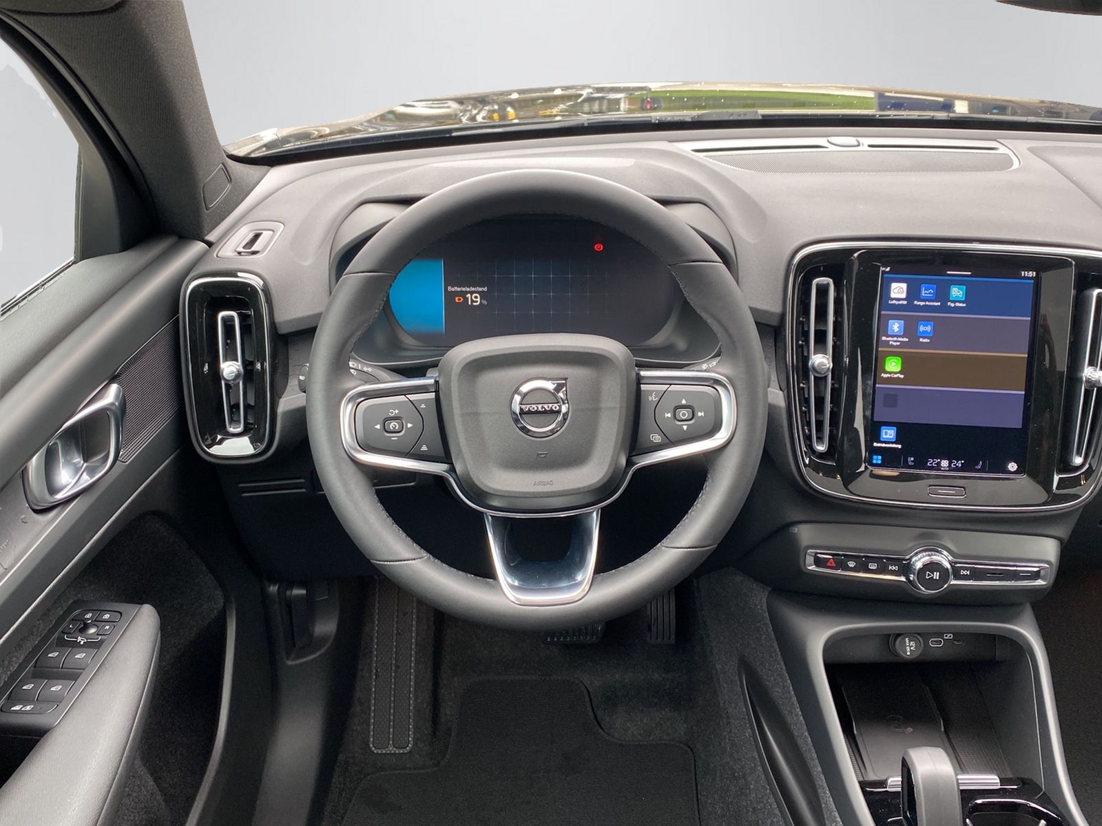 VOLVO C40 P6 Recharge Plus-image-12